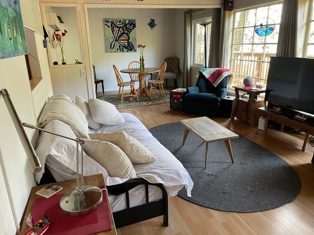 Wilson Lam Realtor, 377 LANGS ROAD, Salt Spring Island, British Columbia V8K 1N3, 2 Bedrooms, 1 Bathroom, Residential Detached,For Sale ,R2778912