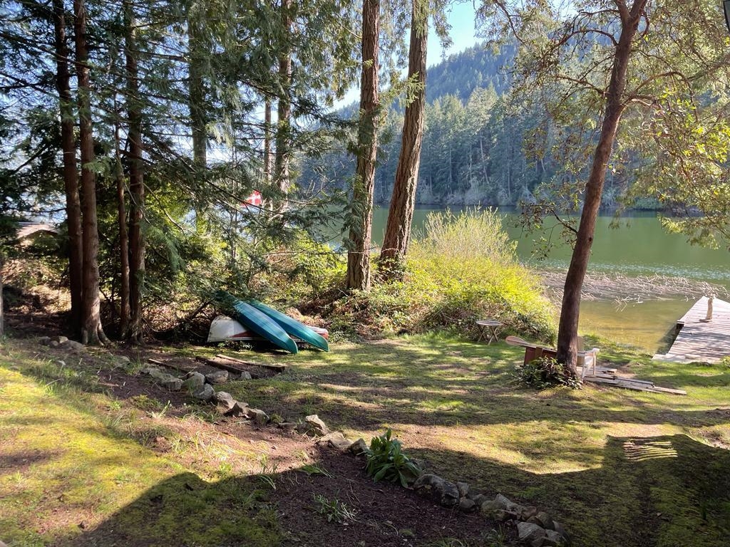 Wilson Lam Realtor, 377 LANGS ROAD, Salt Spring Island, British Columbia V8K 1N3, 2 Bedrooms, 1 Bathroom, Residential Detached,For Sale ,R2778912