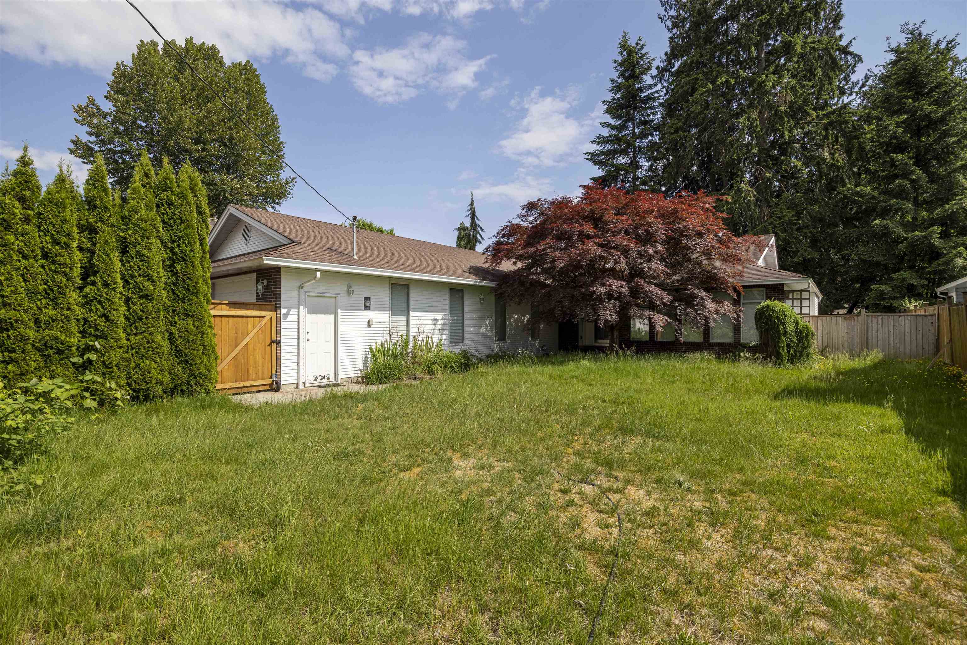 21108 DEWDNEY TRUNK ROAD, Maple Ridge, British Columbia, 3 Bedrooms Bedrooms, ,2 BathroomsBathrooms,Residential Detached,For Sale,R2779213