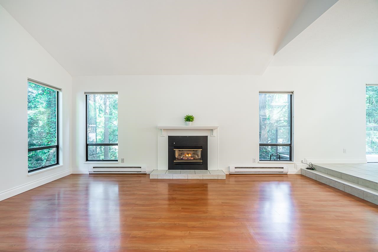 Listing image of 2212 WINDRIDGE DRIVE