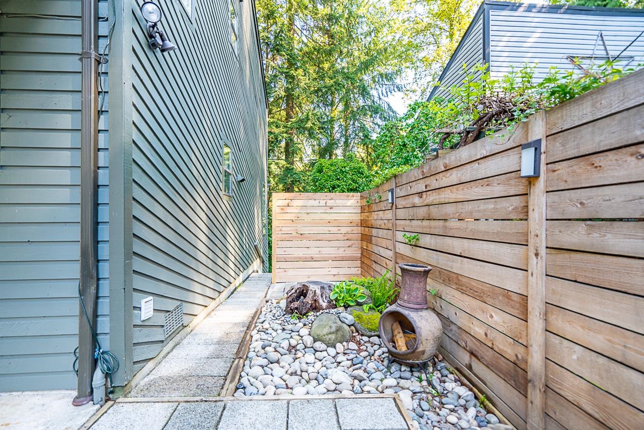 Listing image of 2212 WINDRIDGE DRIVE