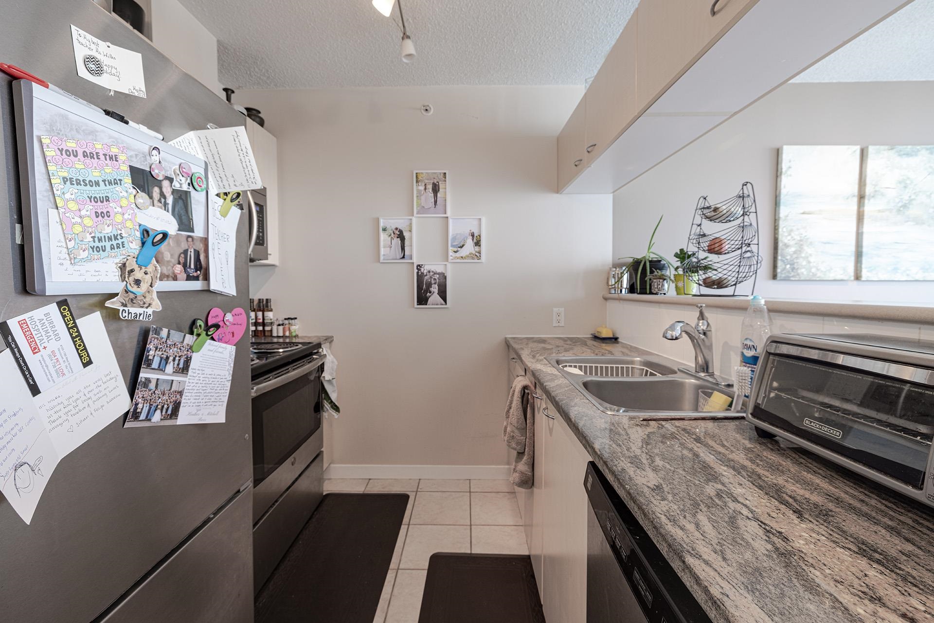 Wilson Lam Realtor, 2305-1331 ALBERNI STREET, Vancouver, British Columbia V6E 4S1, 1 Bedroom, 1 Bathroom, Residential Attached,For Sale ,R2779946