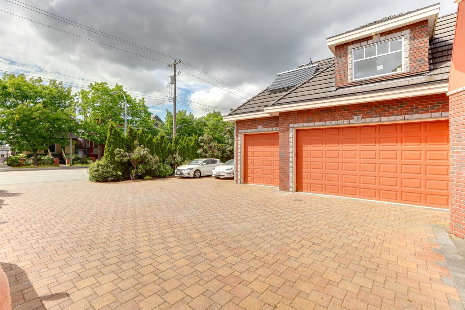 Wilson Lam Realtor, 10260 NO 1 ROAD, Richmond, British Columbia V7E 1S2, 7 Bedrooms, 5 Bathrooms, Residential Detached,For Sale ,R2780564