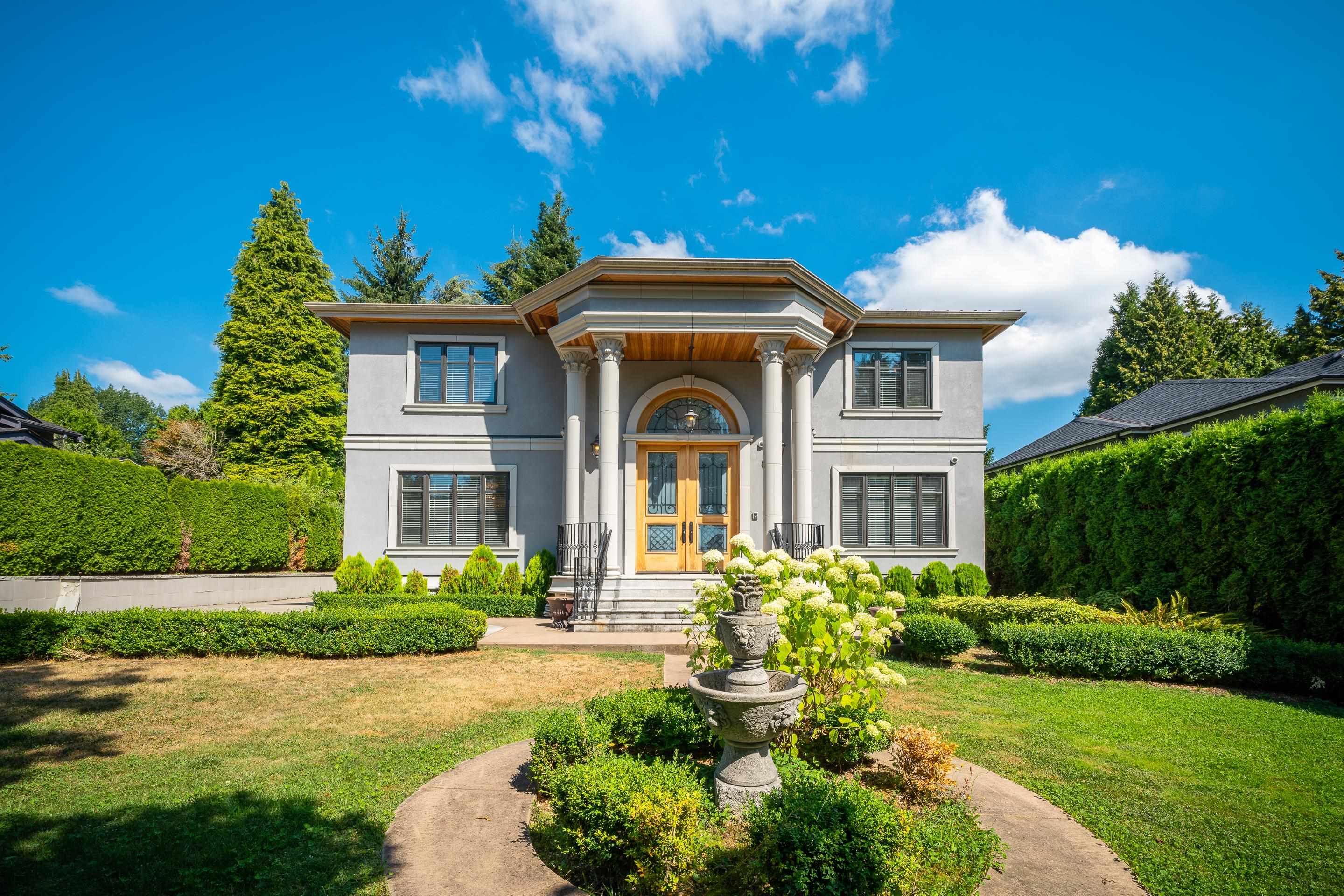 8233 Government Rd, Burnaby, BC