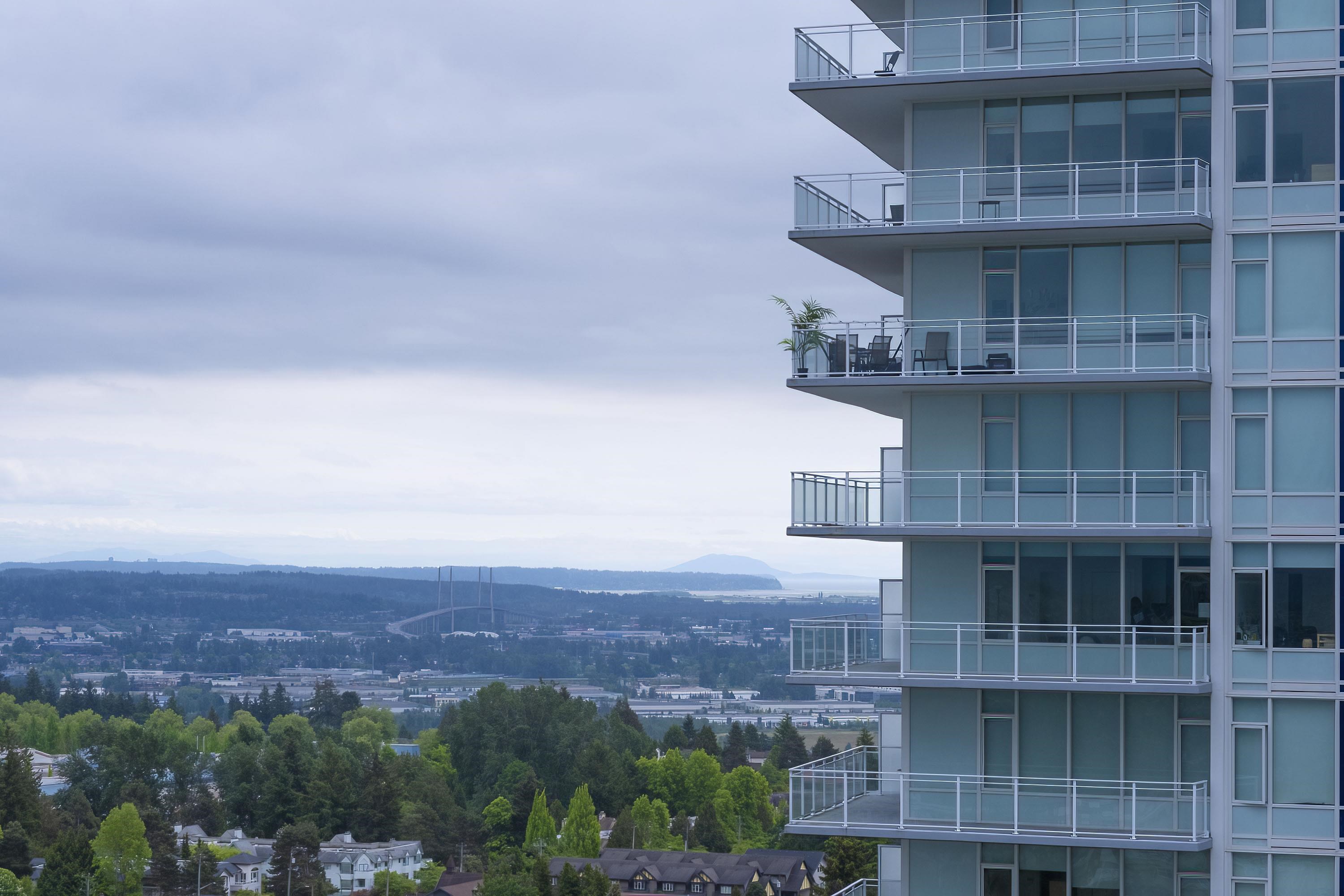 1906-6700 DUNBLANE AVENUE, Burnaby, British Columbia, 2 Bedrooms Bedrooms, ,2 BathroomsBathrooms,Residential Attached,For Sale,R2781498