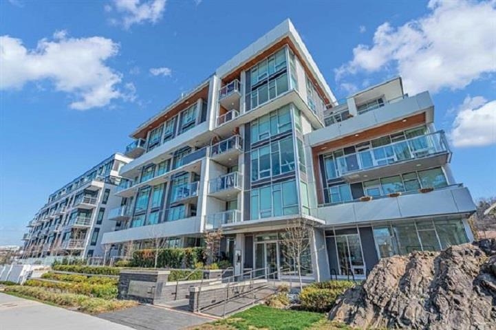 102–4988 Cambie St, Vancouver, BC