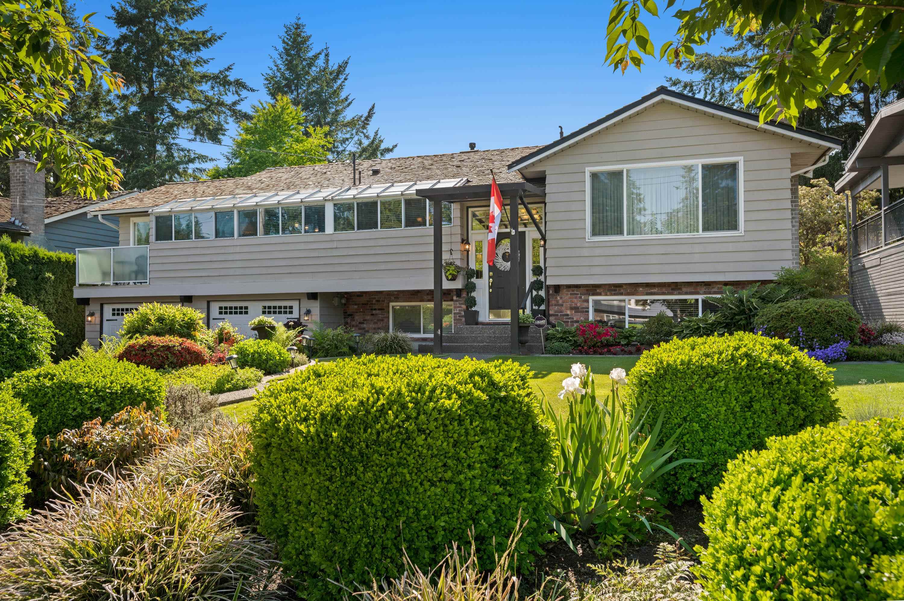 Sunshine Hills Woods House/Single Family for sale:  6 bedroom 3,157 sq.ft. (Listed 2023-05-29)