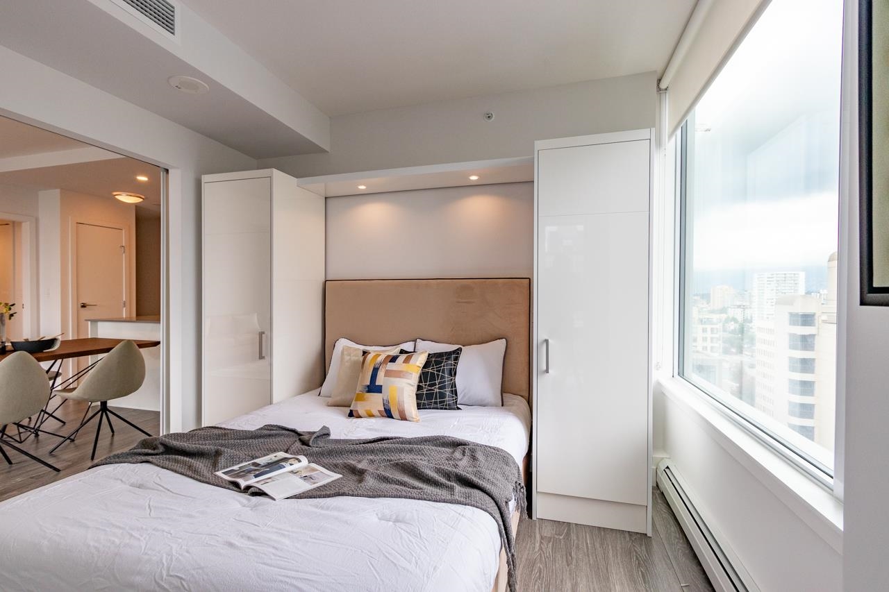 2304-1283 HOWE STREET, Vancouver, British Columbia, 3 Bedrooms Bedrooms, ,2 BathroomsBathrooms,Residential Attached,For Sale,R2784139