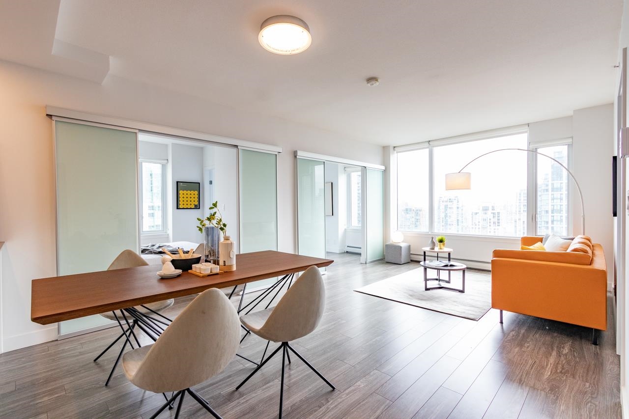 2304-1283 HOWE STREET, Vancouver, British Columbia, 3 Bedrooms Bedrooms, ,2 BathroomsBathrooms,Residential Attached,For Sale,R2784139