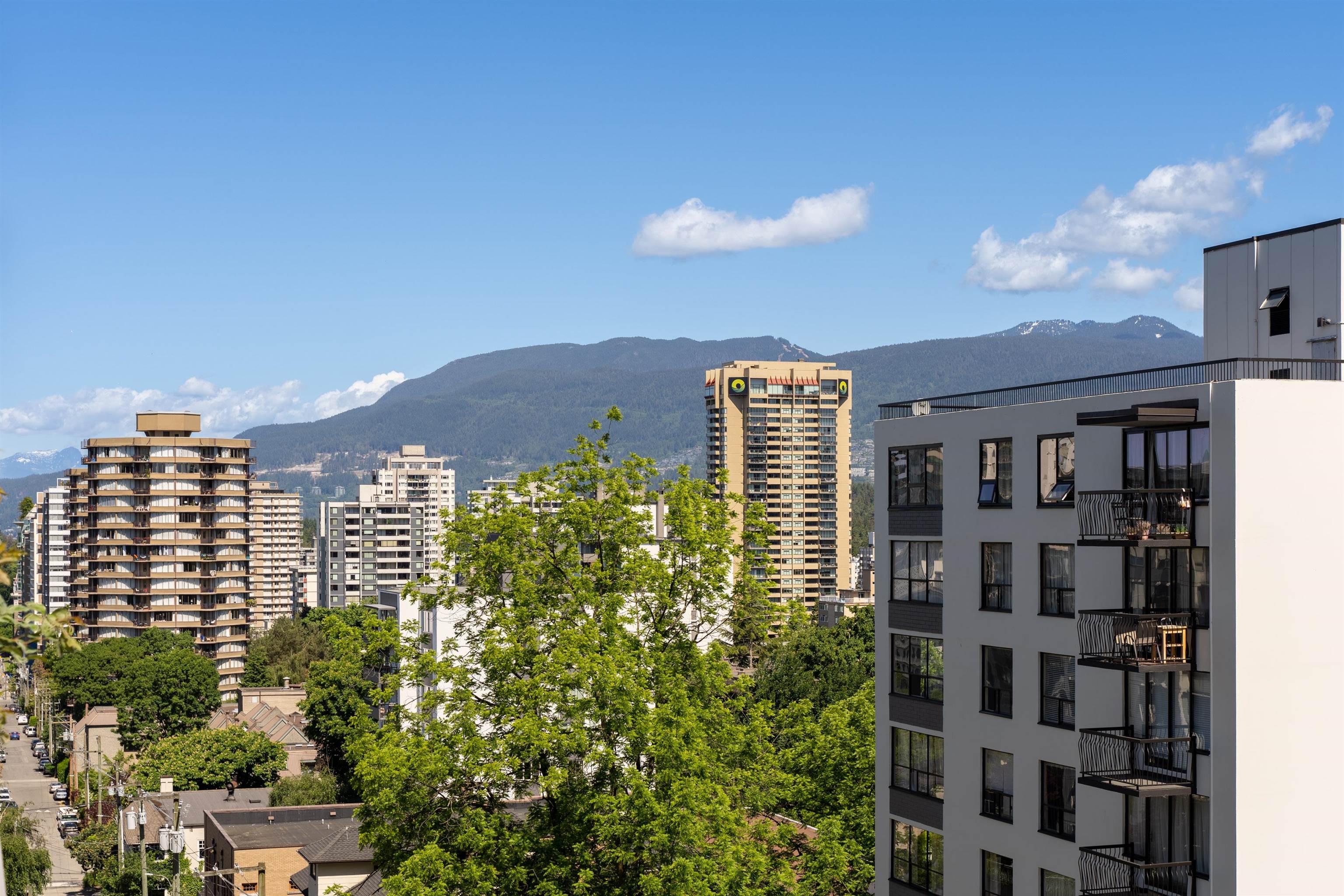 803-1365 DAVIE STREET, Vancouver, British Columbia, 2 Bedrooms Bedrooms, ,2 BathroomsBathrooms,Residential Attached,For Sale,R2785506