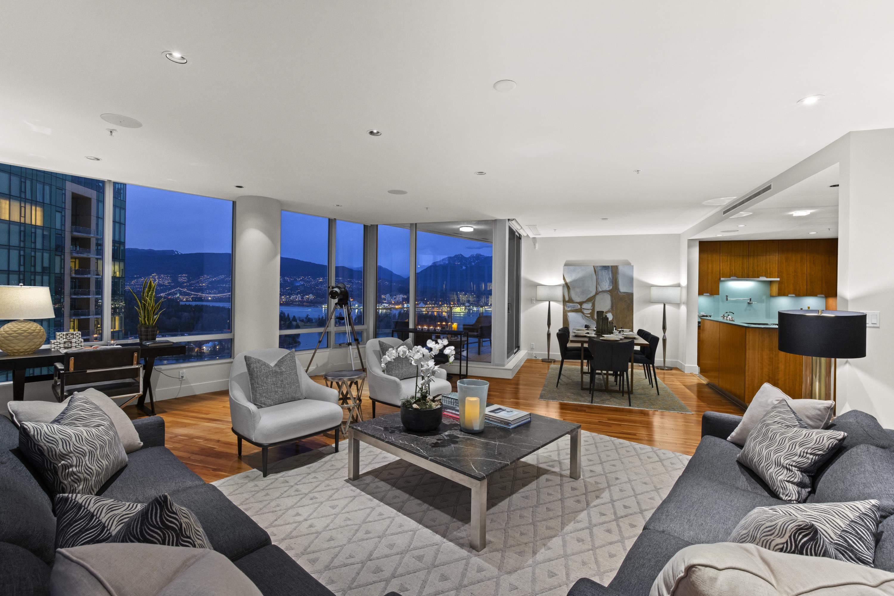 2803 1077 W Cordova Street, Vancouver