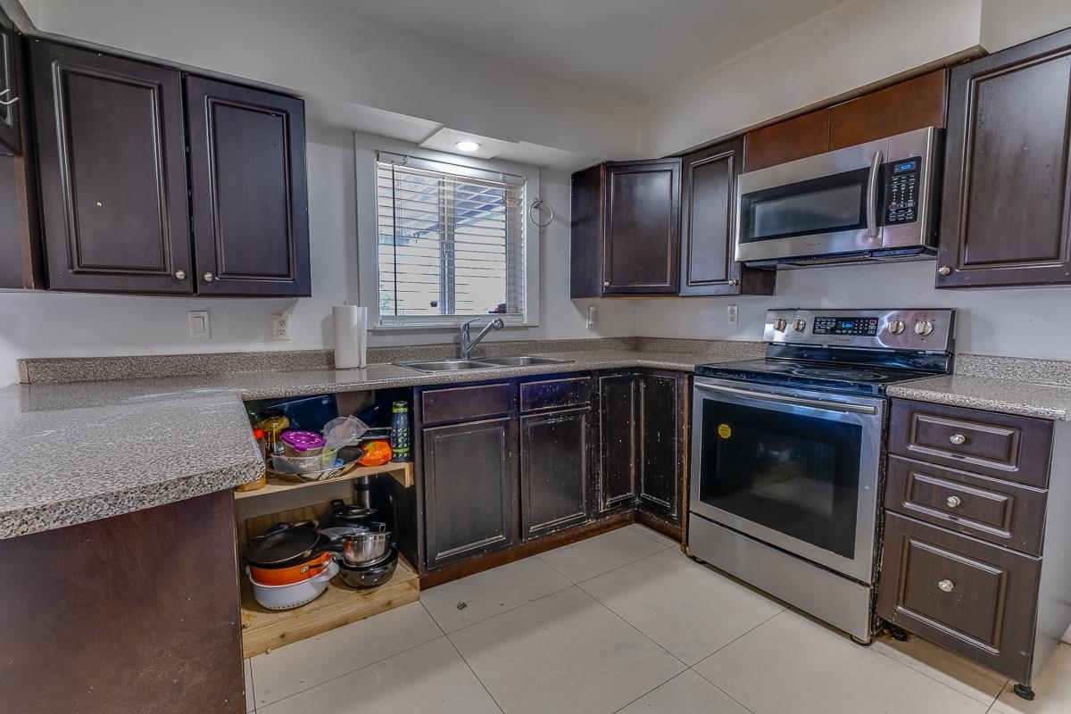 12778 114 AVENUE, Surrey, British Columbia, 3 Bedrooms Bedrooms, ,2 BathroomsBathrooms,Residential Detached,For Sale,R2786249