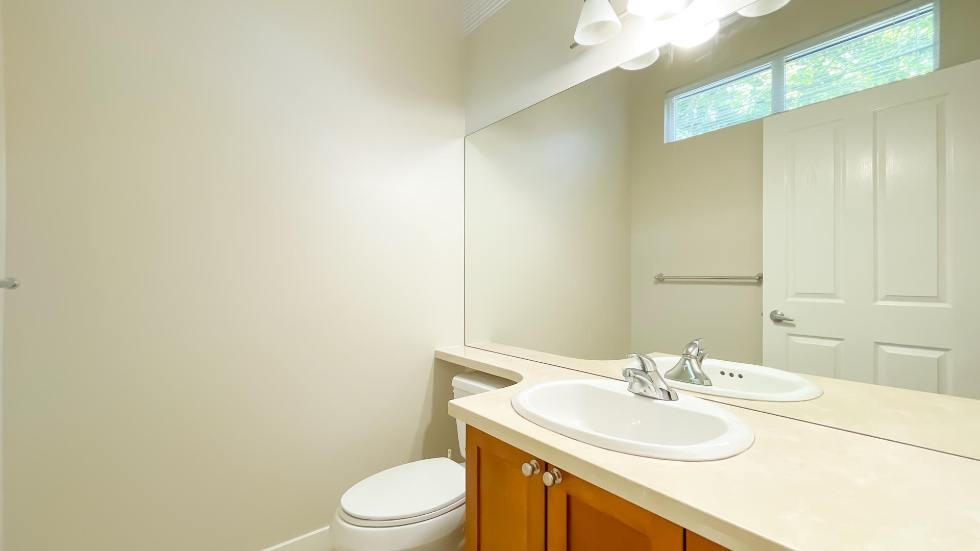 Wilson Lam Realtor, 888 58TH AVENUE, Vancouver, British Columbia V6P 6Y3, 4 Bedrooms, 4 Bathrooms, Residential Attached,For Sale ,R2786497