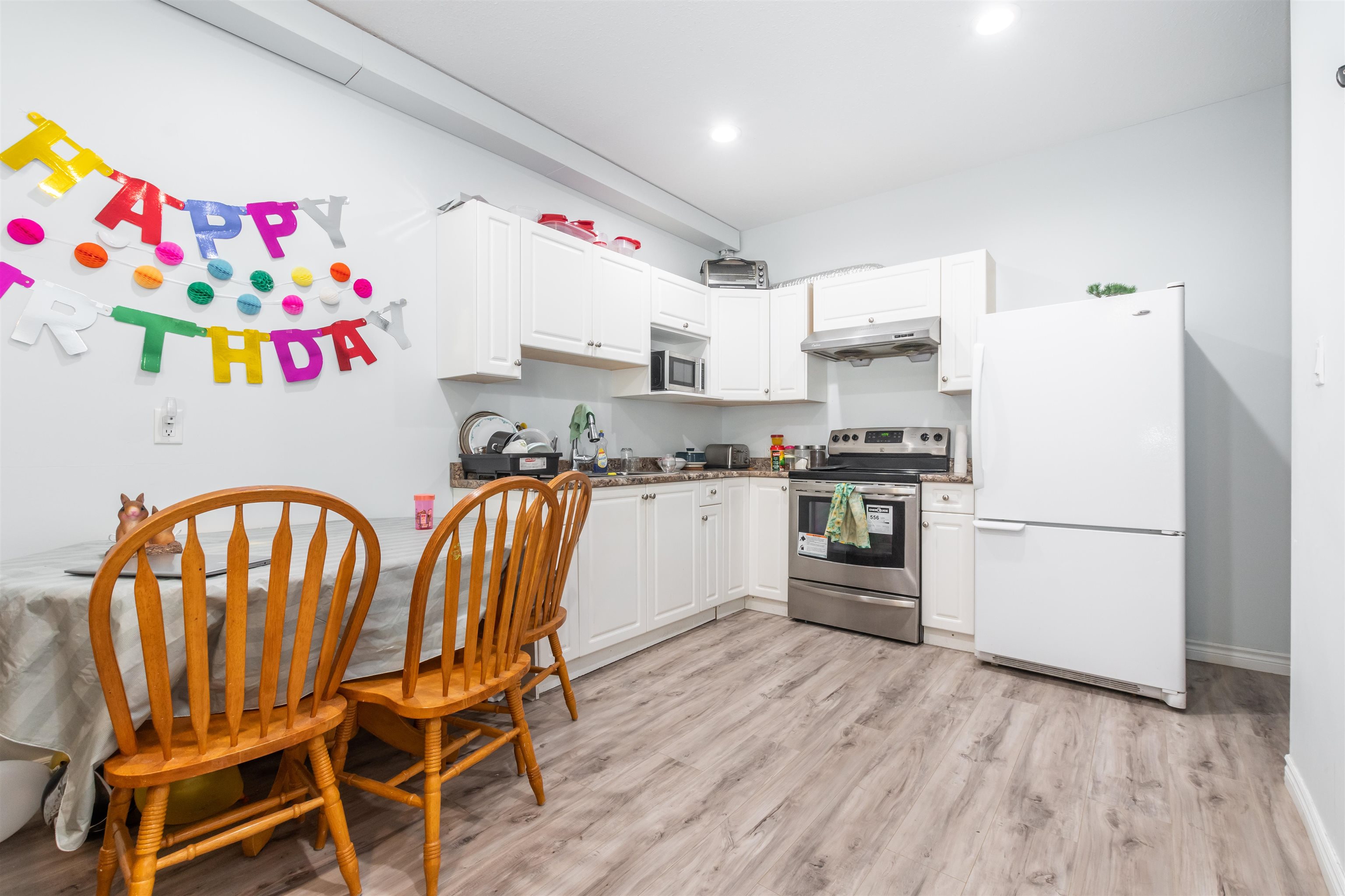 3395 PROMONTORY CRESCENT, Abbotsford, British Columbia, 5 Bedrooms Bedrooms, ,3 BathroomsBathrooms,Residential Detached,For Sale,R2786937