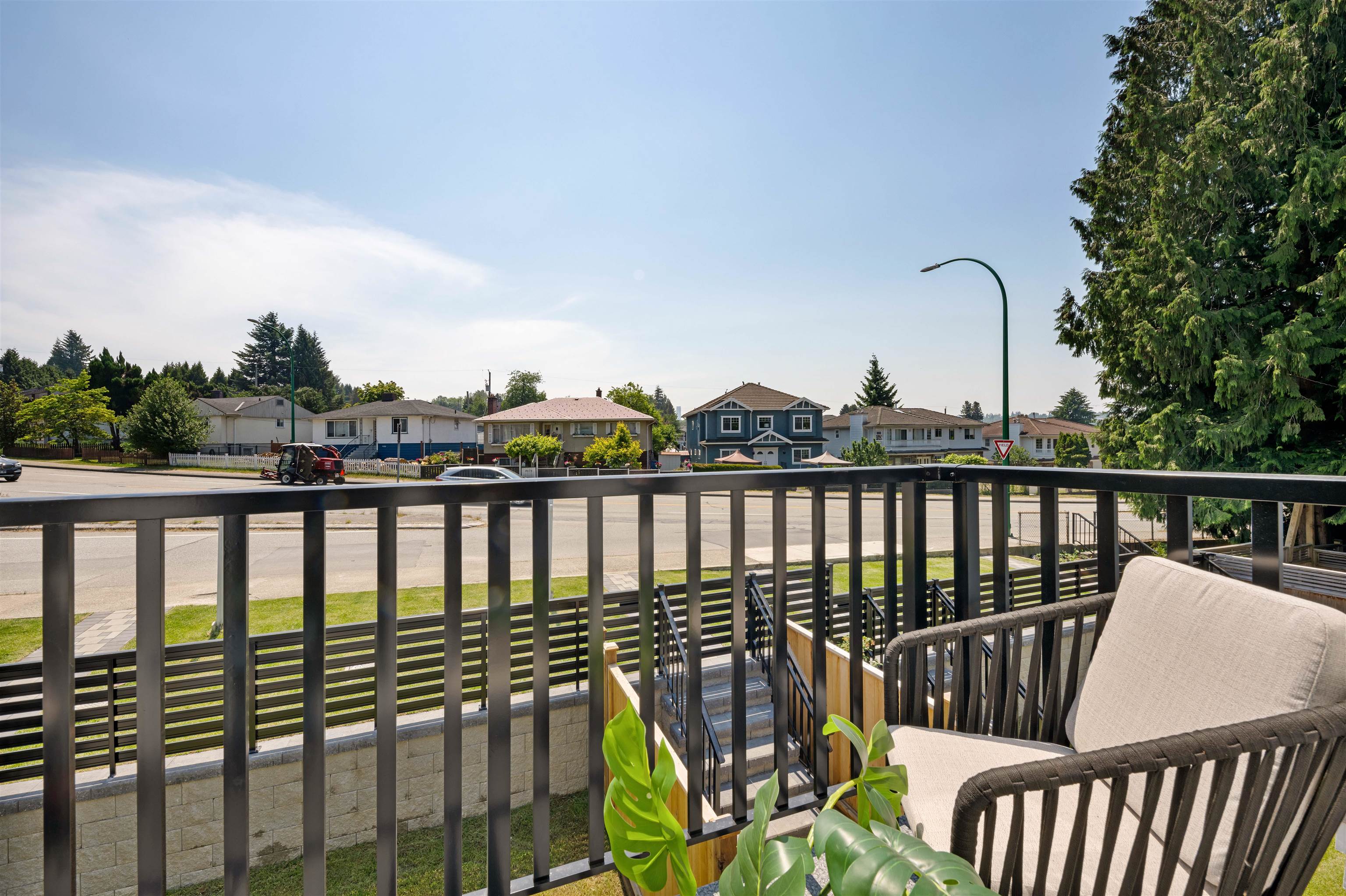 1-4677 CANADA WAY, Burnaby, British Columbia, 3 Bedrooms Bedrooms, ,3 BathroomsBathrooms,Residential Attached,For Sale,R2787547