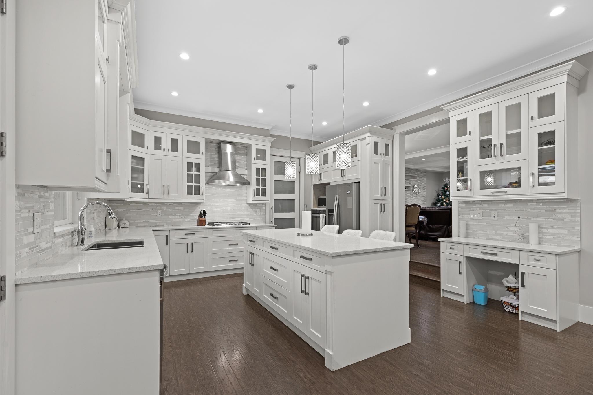 B-3436 HEADWATER PLACE, Abbotsford, British Columbia, 8 Bedrooms Bedrooms, ,6 BathroomsBathrooms,Residential Detached,For Sale,R2787990