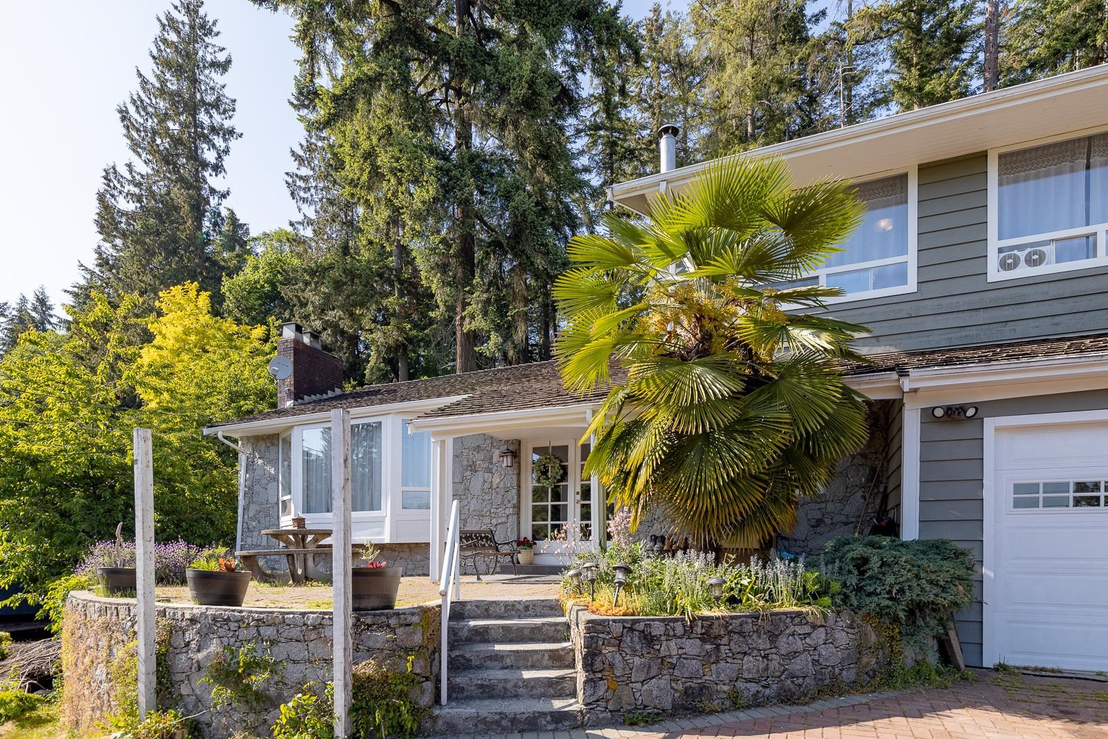 Wilson Lam Realtor, 3125 BENBOW ROAD, West Vancouver, British Columbia V7V 3E1, 5 Bedrooms, 4 Bathrooms, Residential Detached,For Sale ,R2788307