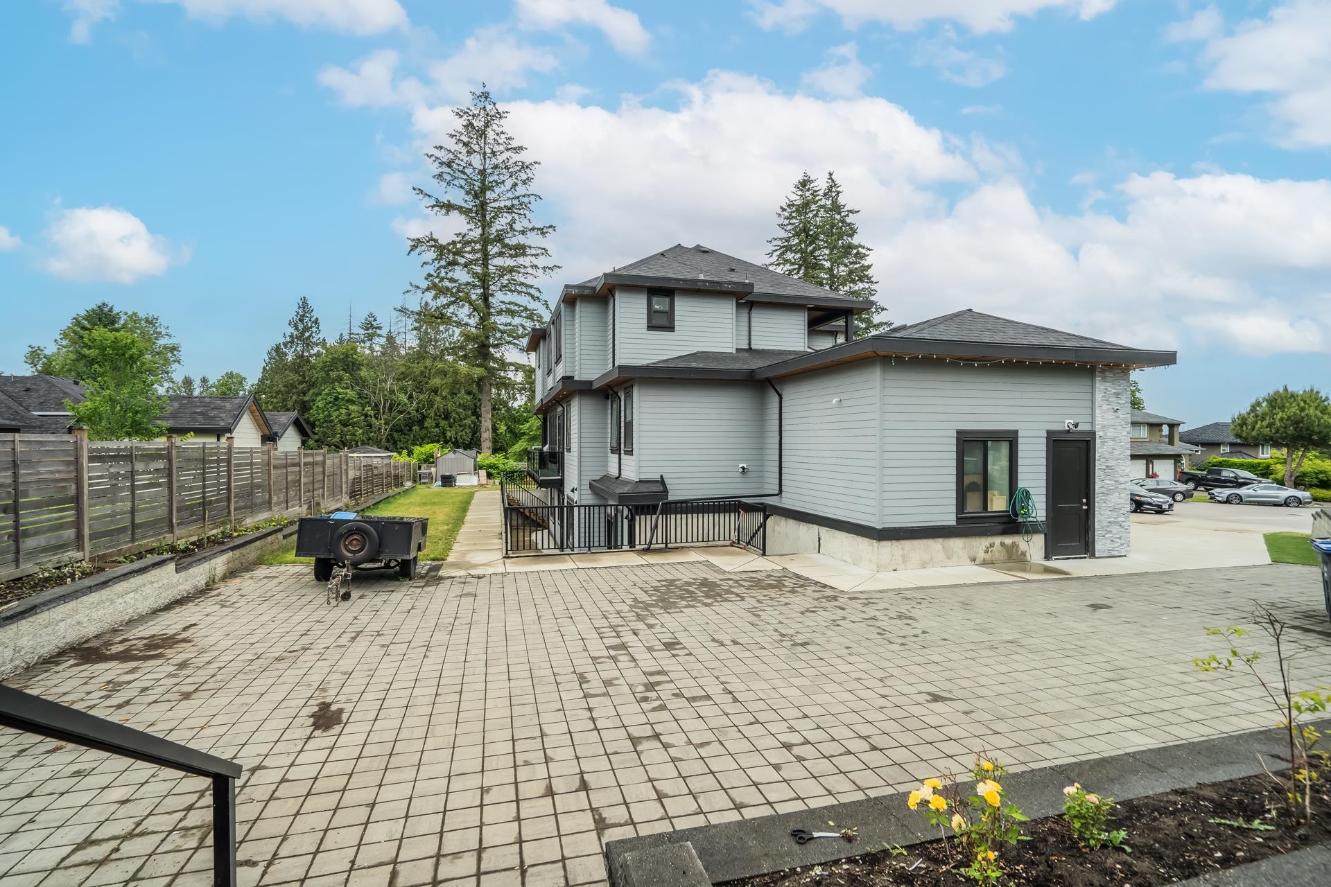 Wilson Lam Realtor, 9938 180A STREET, Surrey, British Columbia V4N 4V5, 9 Bedrooms, 8 Bathrooms, Residential Detached,For Sale ,R2788382