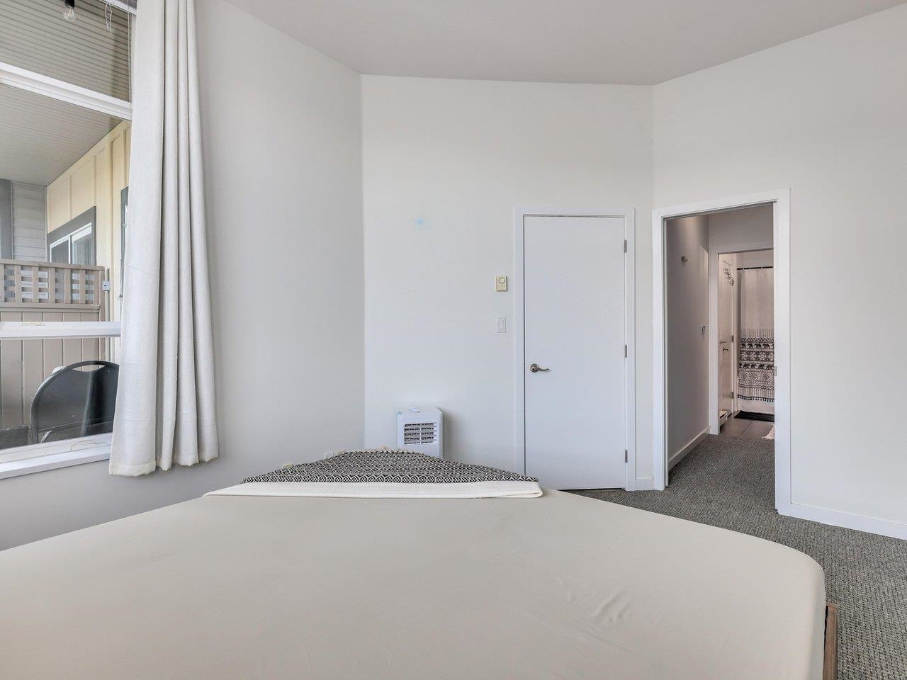 Wilson Lam Realtor, 401-10788 139 STREET, Surrey, British Columbia V3T 0A6, 1 Bedroom, 1 Bathroom, Residential Attached,For Sale ,R2788427