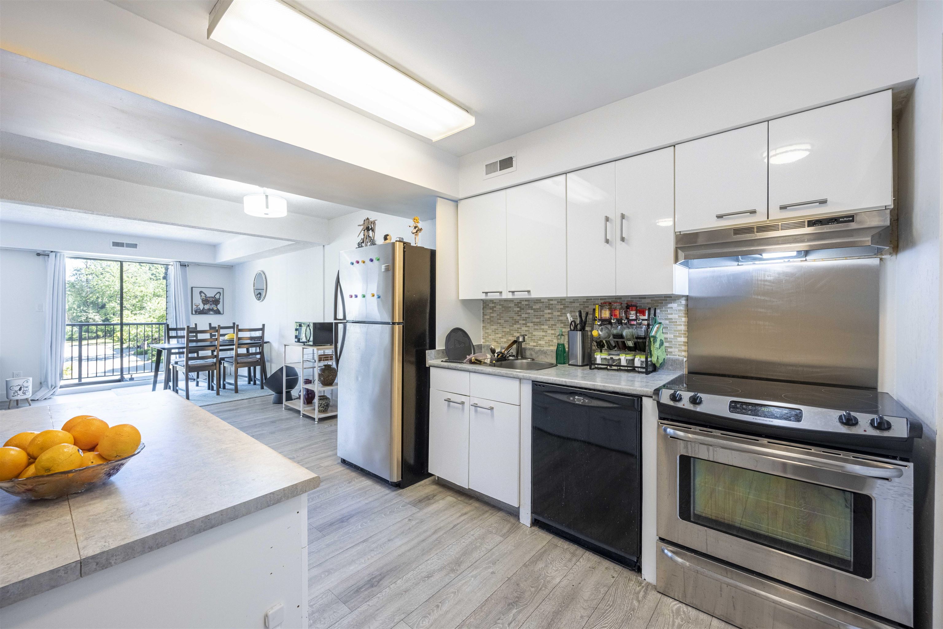 7324 CORONADO DRIVE, Burnaby, British Columbia, 3 Bedrooms Bedrooms, ,2 BathroomsBathrooms,Residential Attached,For Sale,R2788759