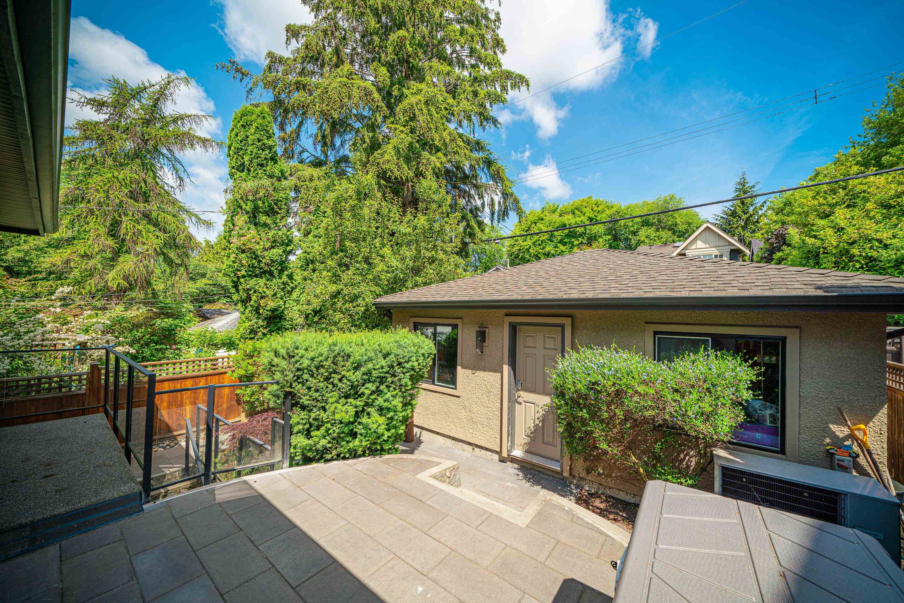 3853 WKING EDWARD AVENUE, Vancouver, British Columbia, 5 Bedrooms Bedrooms, ,6 BathroomsBathrooms,Residential Detached,For Sale,R2788837