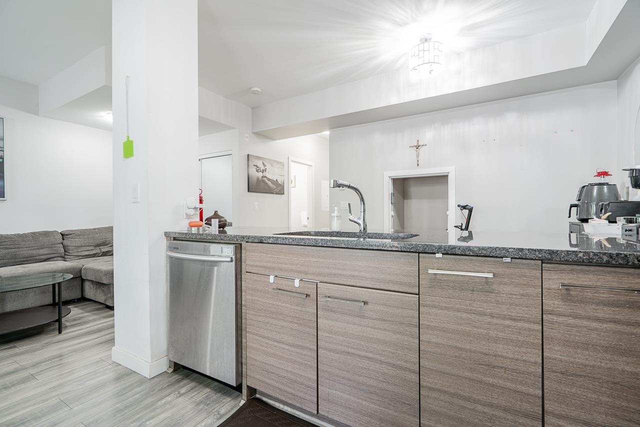 Wilson Lam Realtor, 102-13228 OLD YALE ROAD, Surrey, British Columbia V3T 0K3, 2 Bedrooms, 3 Bathrooms, Residential Attached,For Sale ,R2788955