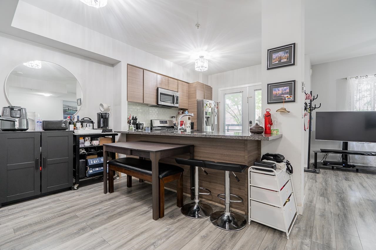 Wilson Lam Realtor, 102-13228 OLD YALE ROAD, Surrey, British Columbia V3T 0K3, 2 Bedrooms, 3 Bathrooms, Residential Attached,For Sale ,R2788955