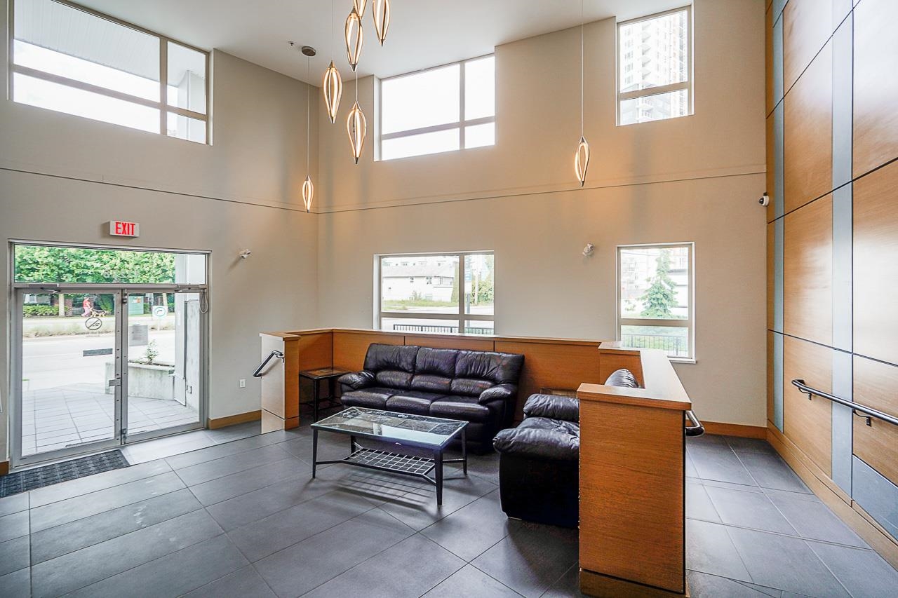 Wilson Lam Realtor, 102-13228 OLD YALE ROAD, Surrey, British Columbia V3T 0K3, 2 Bedrooms, 3 Bathrooms, Residential Attached,For Sale ,R2788955