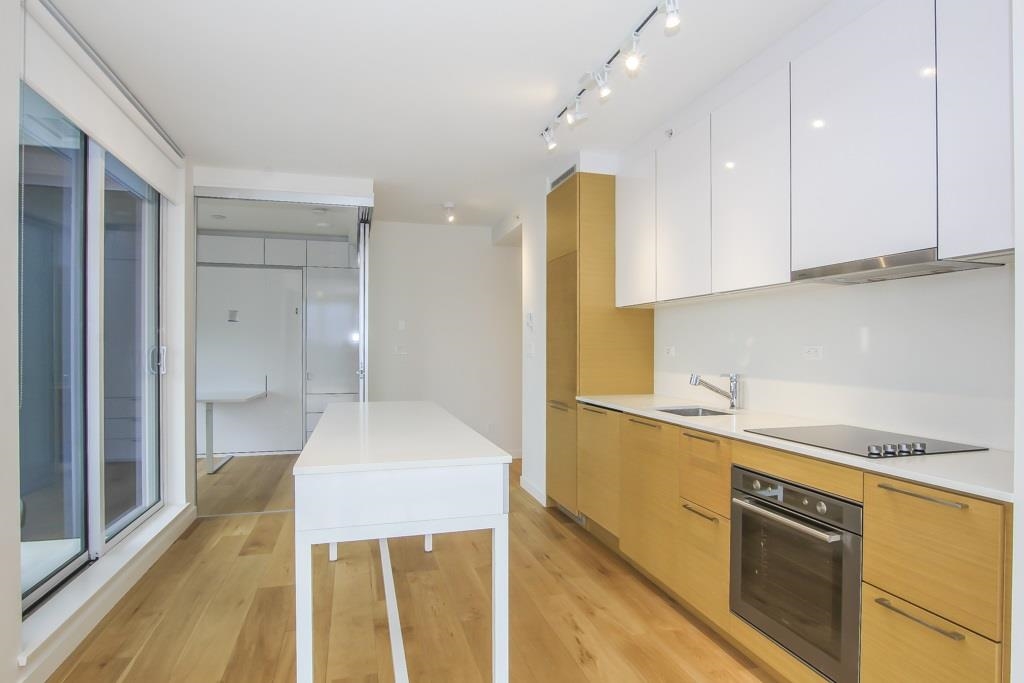 Michael Sung, 1612-13438 CENTRAL AVENUE, Surrey, British Columbia, 3 Bedrooms, 3 Bathrooms, Residential Attached,For Sale ,R2789211