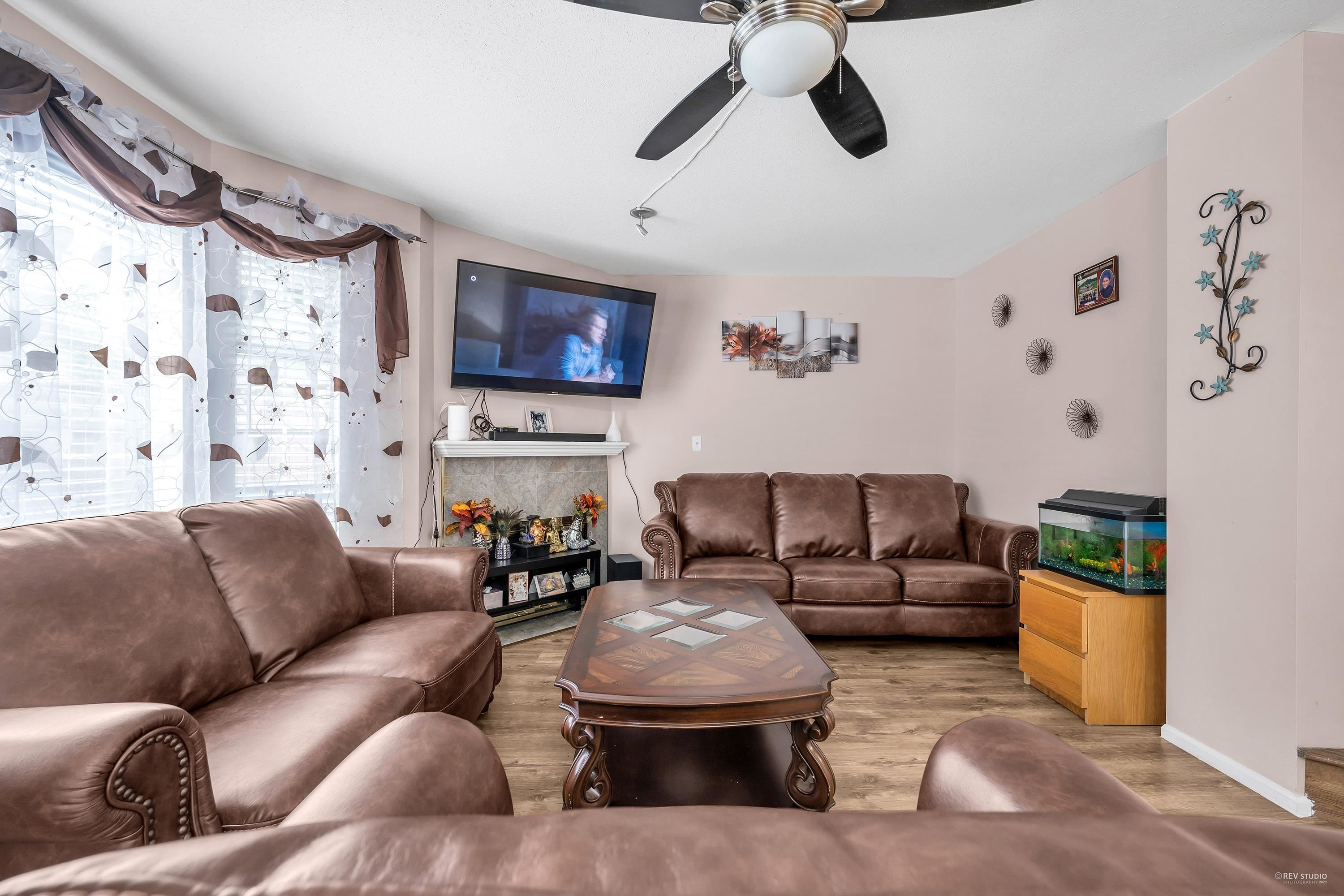 Wilson Lam Realtor, 107-8655 KING GEORGE BOULEVARD, Surrey, British Columbia V3W 5C4, 3 Bedrooms, 3 Bathrooms, Residential Attached,For Sale ,R2789683