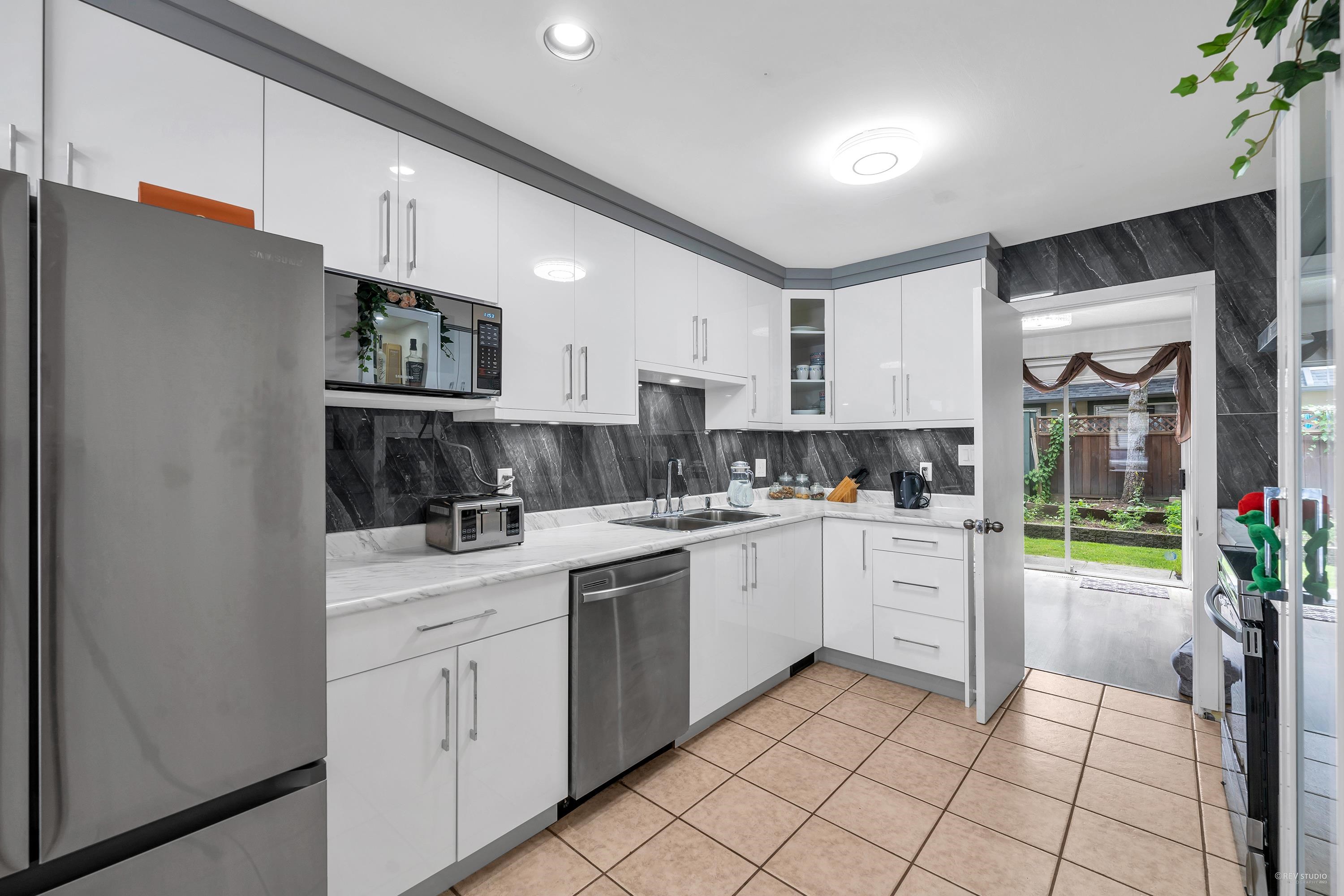 Wilson Lam Realtor, 107-8655 KING GEORGE BOULEVARD, Surrey, British Columbia V3W 5C4, 3 Bedrooms, 3 Bathrooms, Residential Attached,For Sale ,R2789683