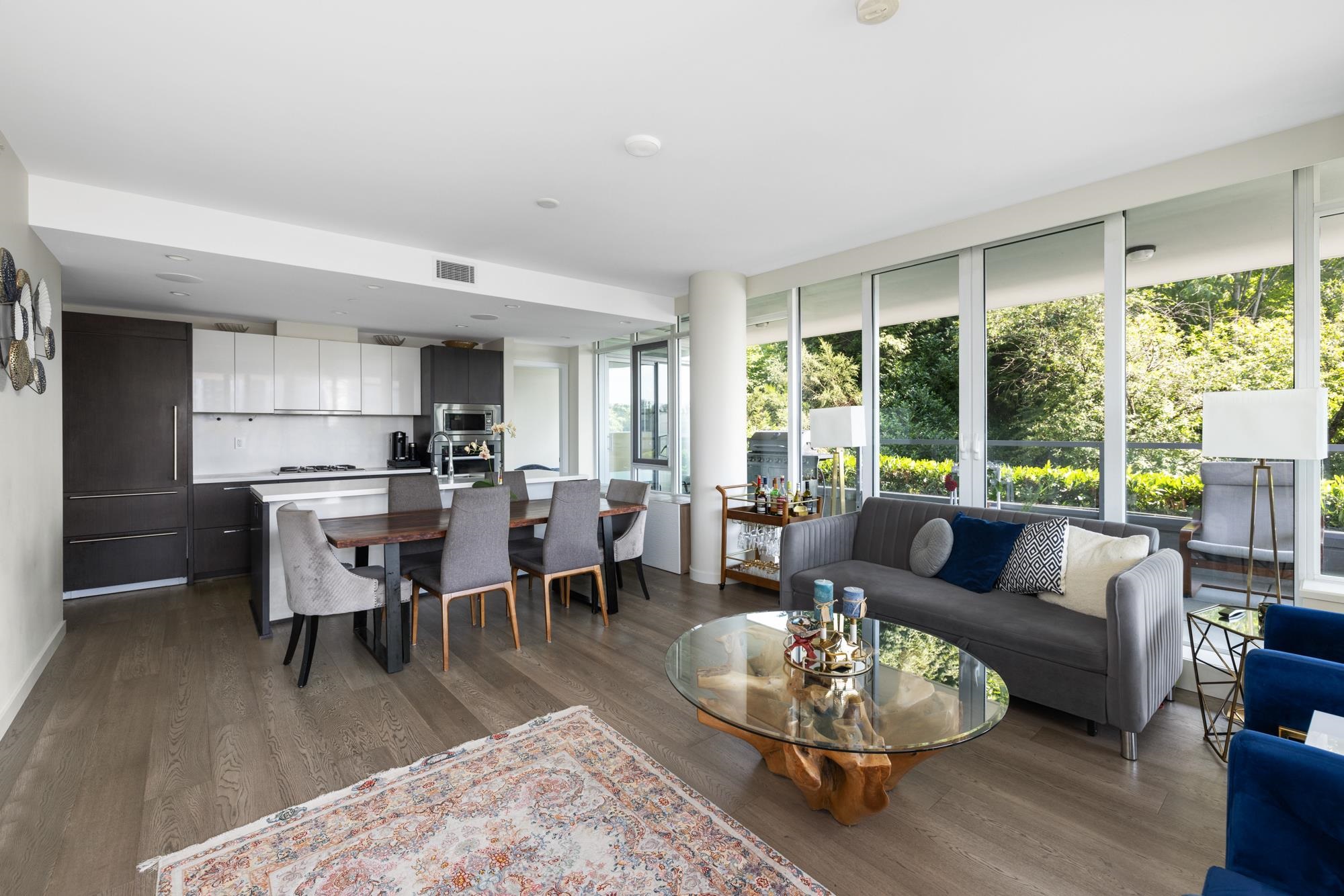 Michael Sung, 202-768 ARTHUR ERICKSON PLACE, West Vancouver, British Columbia, 2 Bedrooms, 2 Bathrooms, Residential Attached,For Sale ,R2790023