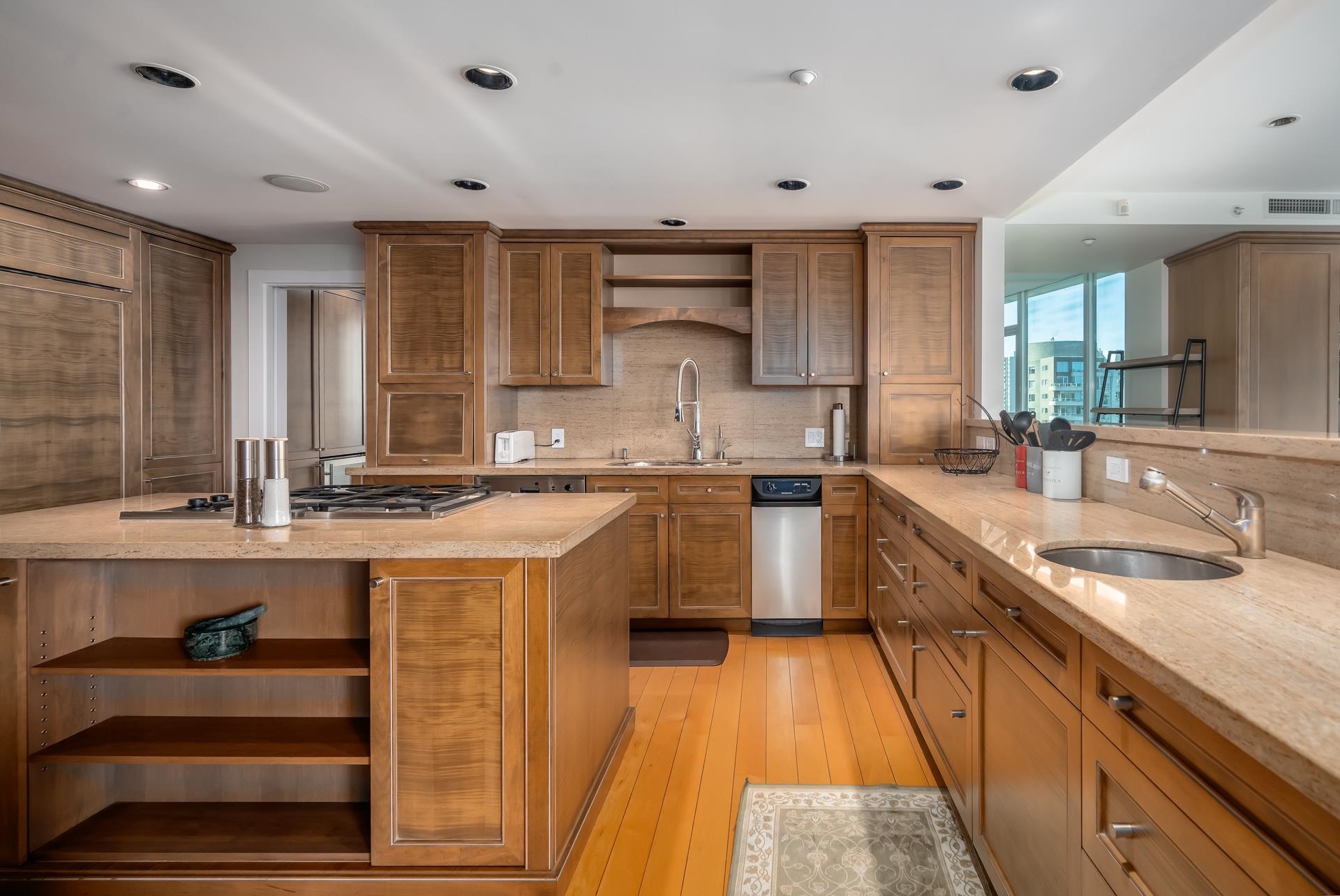 PH13-1717 BAYSHORE DRIVE, Vancouver, British Columbia, 2 Bedrooms Bedrooms, ,3 BathroomsBathrooms,Residential Attached,For Sale,R2790190