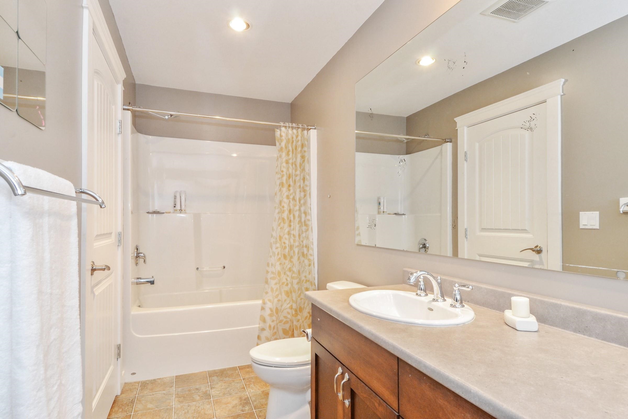 9752 216 STREET, Langley, British Columbia, 8 Bedrooms Bedrooms, ,7 BathroomsBathrooms,Residential Detached,For Sale,R2790933