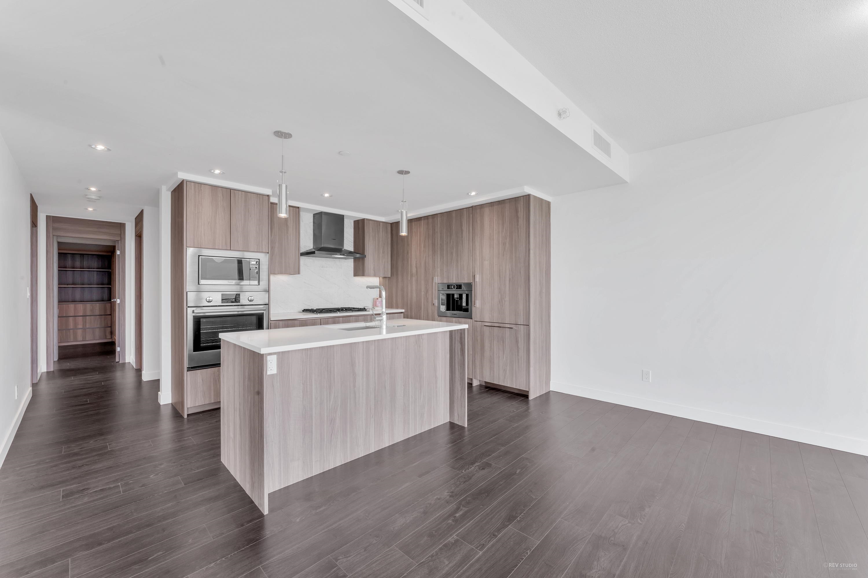4807-4730 LOUGHEED HIGHWAY, Burnaby, British Columbia Apartment/Condo, 3 Bedrooms, 3 Bathrooms, Residential Attached,For Sale, MLS-R2791056, Richmond Condo for Sale