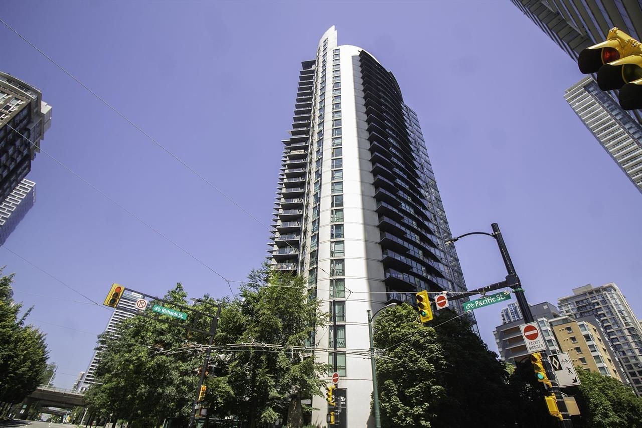 Downtown VW Apartment/Condo for sale:  1 bedroom 515 sq.ft. (Listed 2023-06-21)