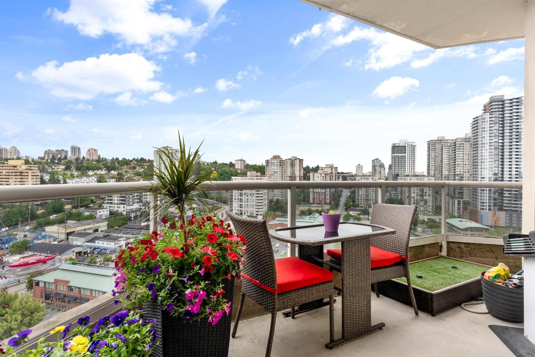 1903-1185 QUAYSIDE DRIVE, New Westminster, British Columbia Apartment/Condo, 3 Bedrooms, 2 Bathrooms, Residential Attached,For Sale, MLS-R2791579, Richmond Condo for Sale