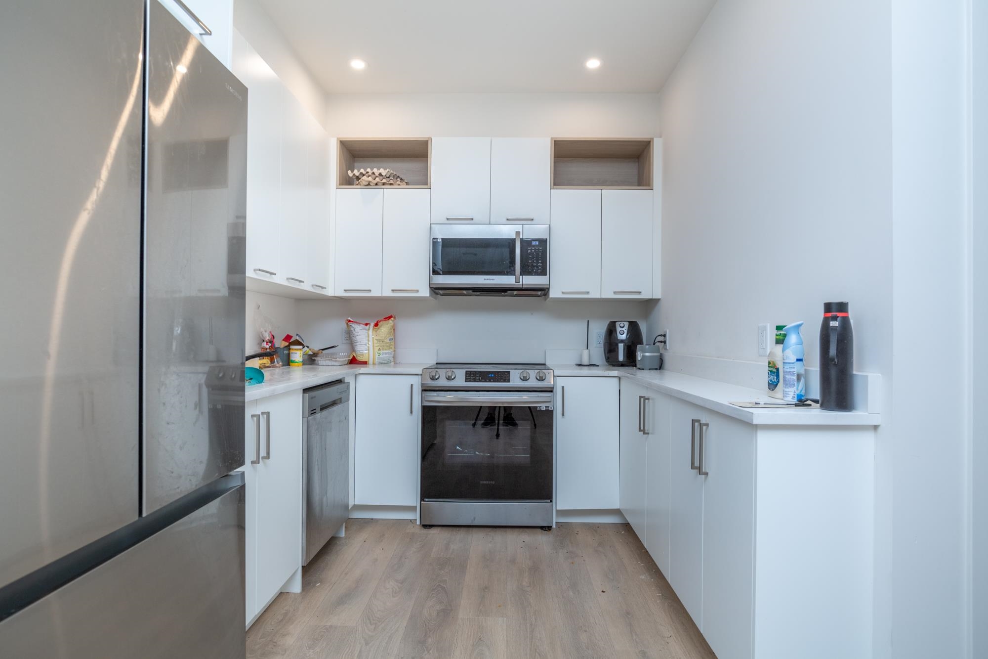 Michael Sung, 38-1419 MCCALLUM ROAD, Abbotsford, British Columbia, 2 Bedrooms, 2 Bathrooms, Residential Attached,For Sale ,R2791695