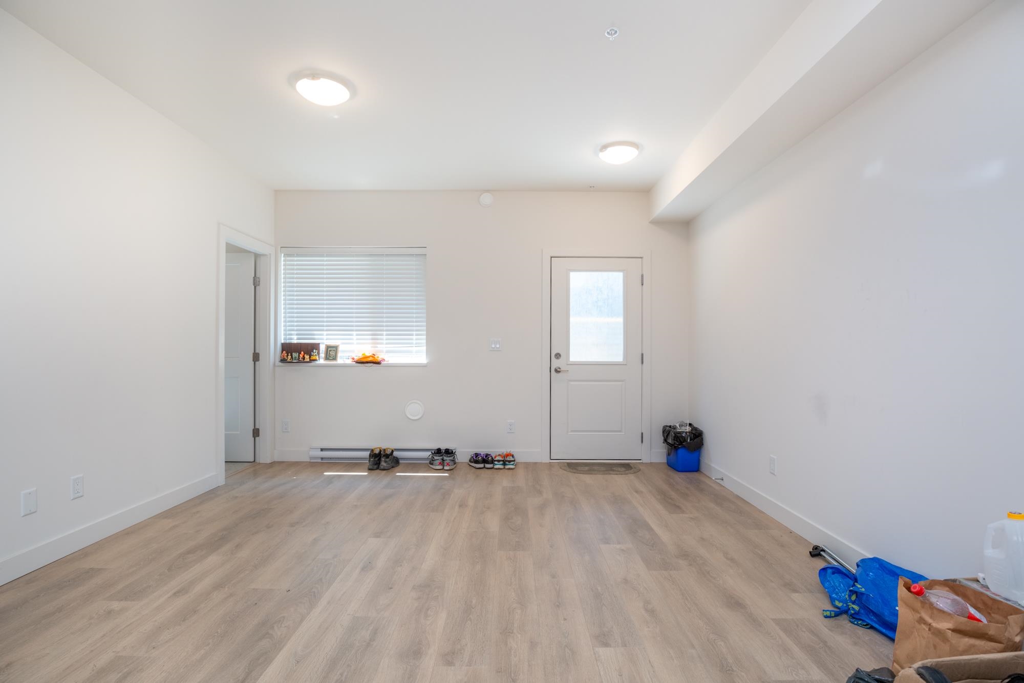 Michael Sung, 38-1419 MCCALLUM ROAD, Abbotsford, British Columbia, 2 Bedrooms, 2 Bathrooms, Residential Attached,For Sale ,R2791695