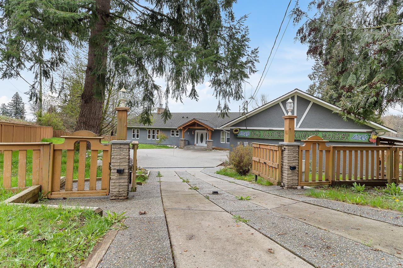 30010 SILVERDALE AVENUE, Mission, British Columbia, 3 Bedrooms Bedrooms, ,6 BathroomsBathrooms,Residential Detached,For Sale,R2791720