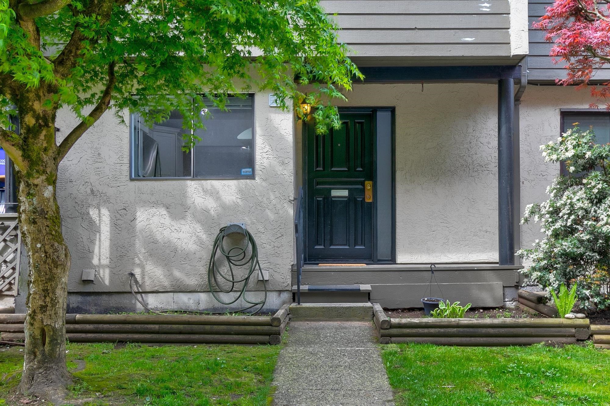 Ranch Park Townhouse for sale:  3 bedroom 1,473 sq.ft. (Listed 2023-06-27)