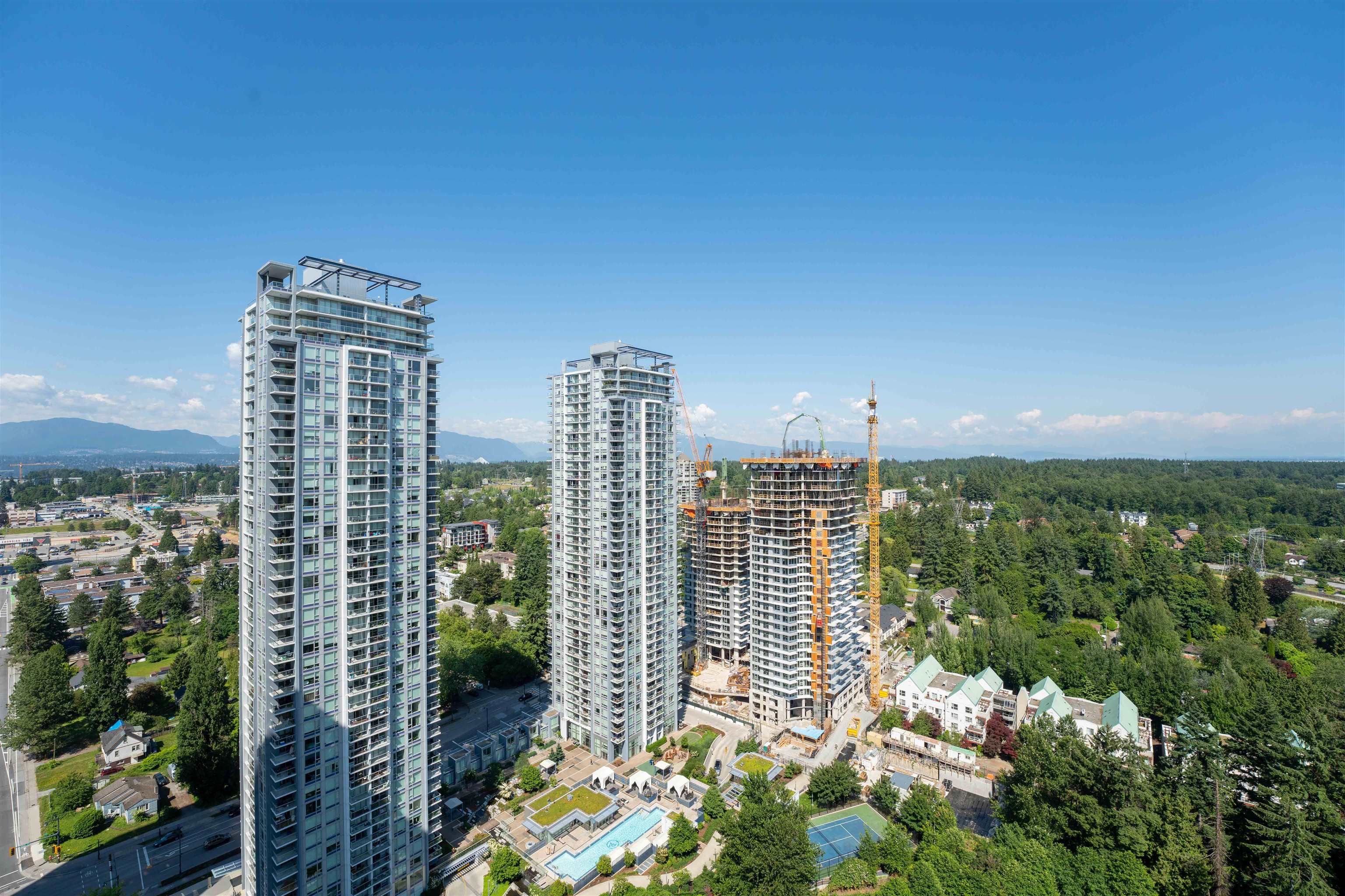 2907-9887 WHALLEY BOULEVARD, Surrey, British Columbia, 2 Bedrooms Bedrooms, ,1 BathroomBathrooms,Residential Attached,For Sale,R2793039