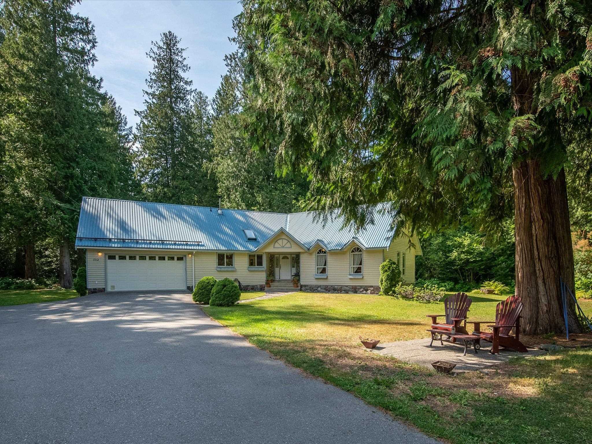 Pemberton House with Acreage for sale:  3 bedroom 1,702 sq.ft. (Listed 2023-08-27)