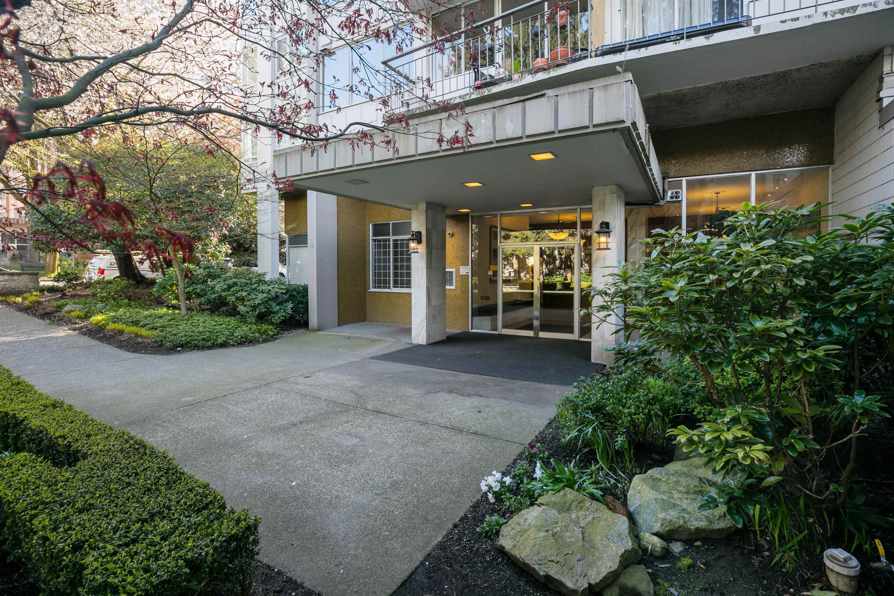 Wilson Lam Realtor, 607-1850 COMOX STREET, Vancouver, British Columbia V6G 1R3, 1 Bedroom, 1 Bathroom, Residential Attached,For Sale ,R2800134