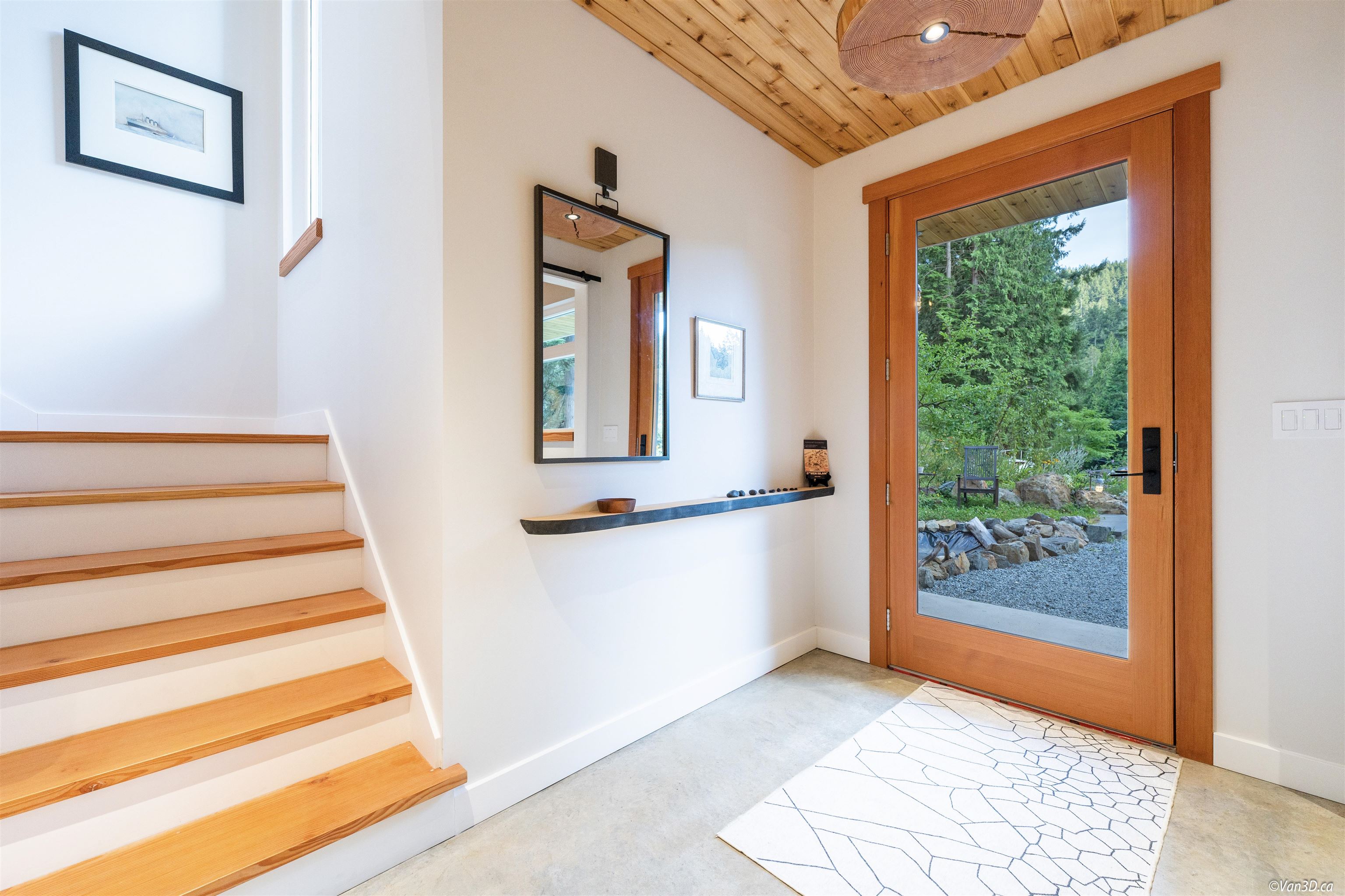 731 GRAFTON ROAD, Bowen Island, British Columbia House with Acreage, 3 Bedrooms, 3 Bathrooms, Residential Detached,For Sale, MLS-R2800432, Richmond Condo for Sale