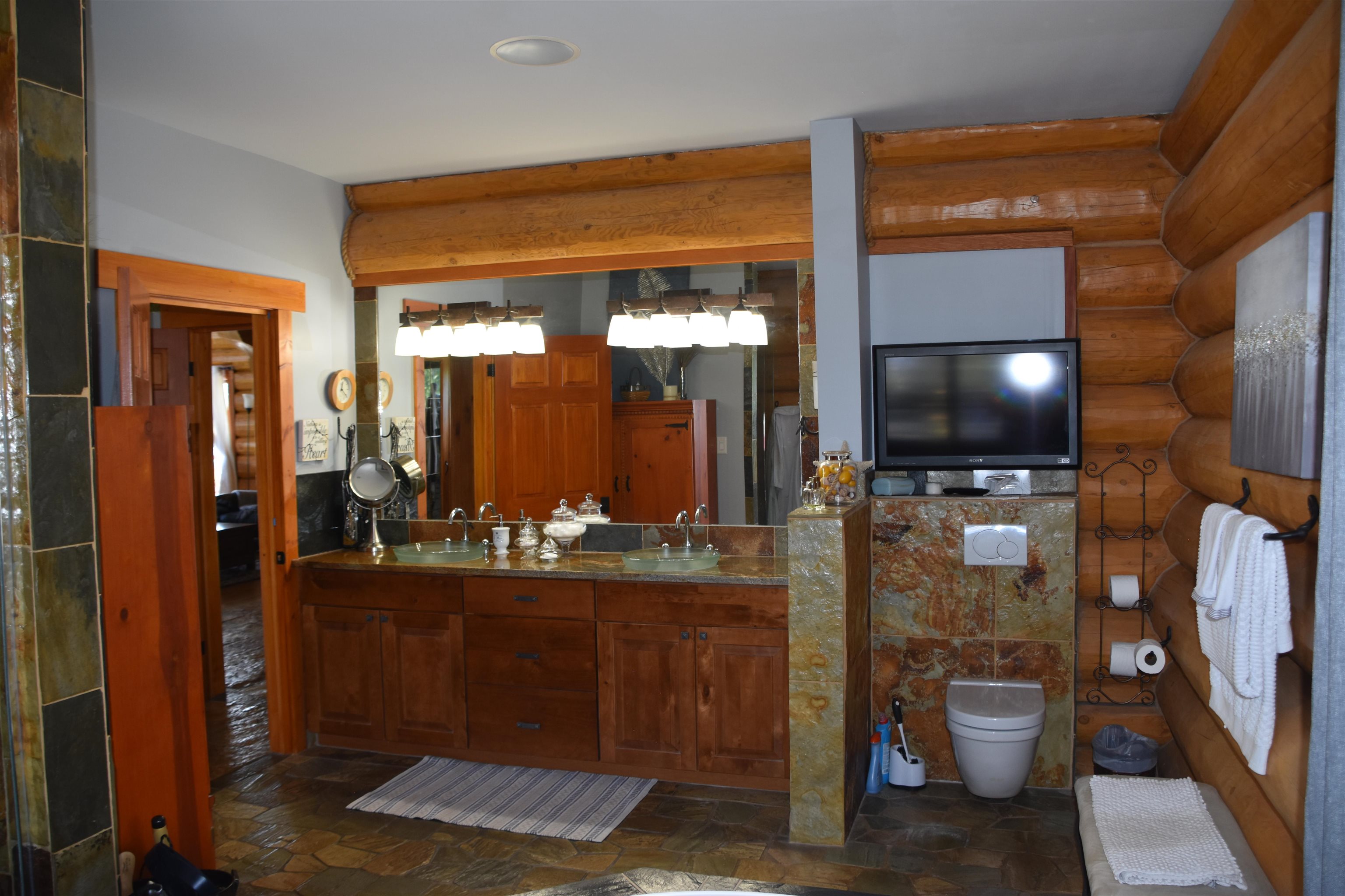 Michael Sung, 5251 CHUTE LAKE ROAD, No City Value, British Columbia, 6 Bedrooms, 8 Bathrooms, Residential Detached,For Sale ,R2800684