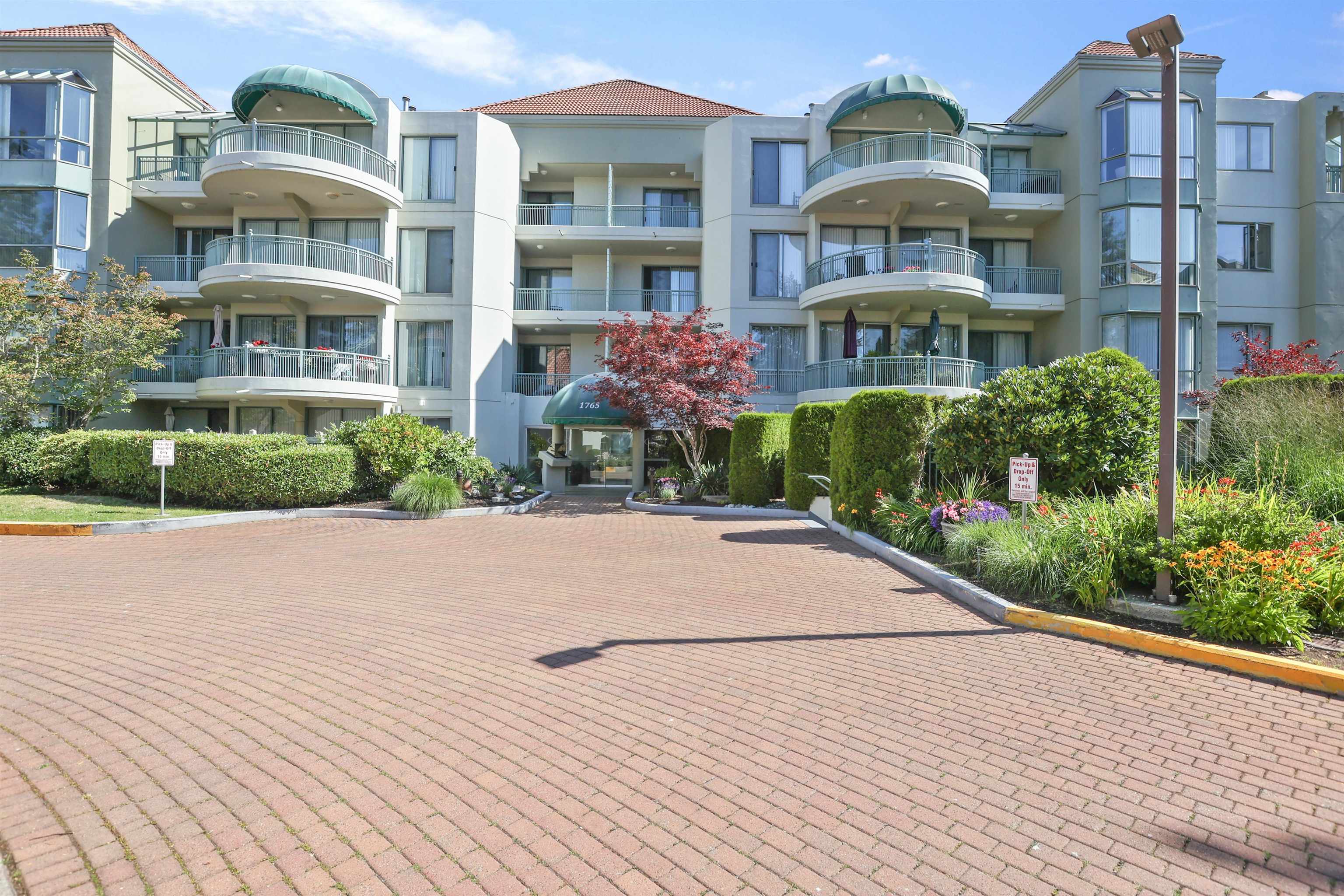 Sunnyside Park Surrey Apartment/Condo for sale: Southwynd 2 bedroom 1,310 sq.ft. (Listed 2023-07-24)
