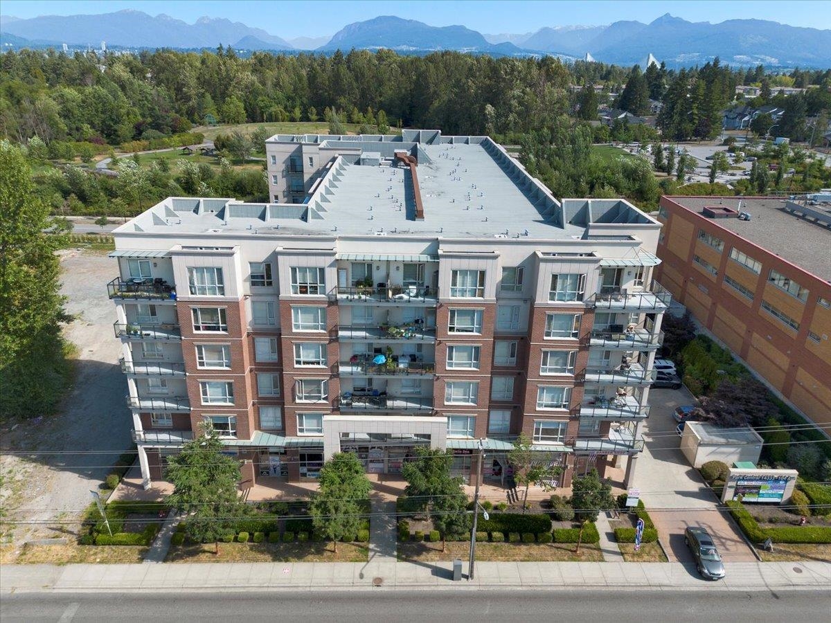 512-14333 104 AVENUE, Surrey, British Columbia V3T 0E1 Apartment/Condo, 3 Bedrooms, 2 Bathrooms, Residential Attached,For Sale, MLS-R2801031