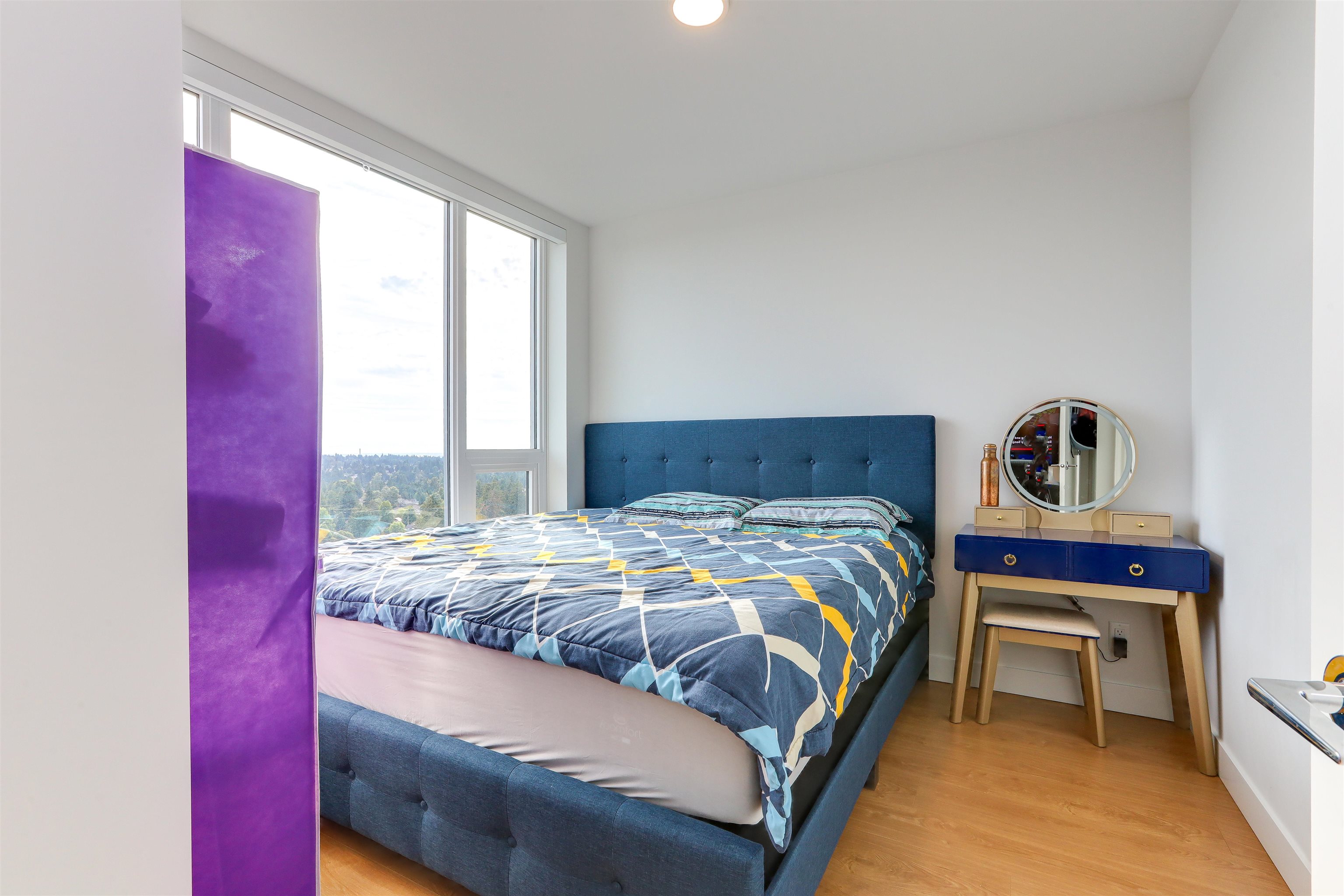 2006-13359 OLD YALE ROAD, Surrey, British Columbia V3T 0S4 Apartment/Condo, 1 Bedroom, 1 Bathroom, Residential Attached,For Sale, MLS-R2801242