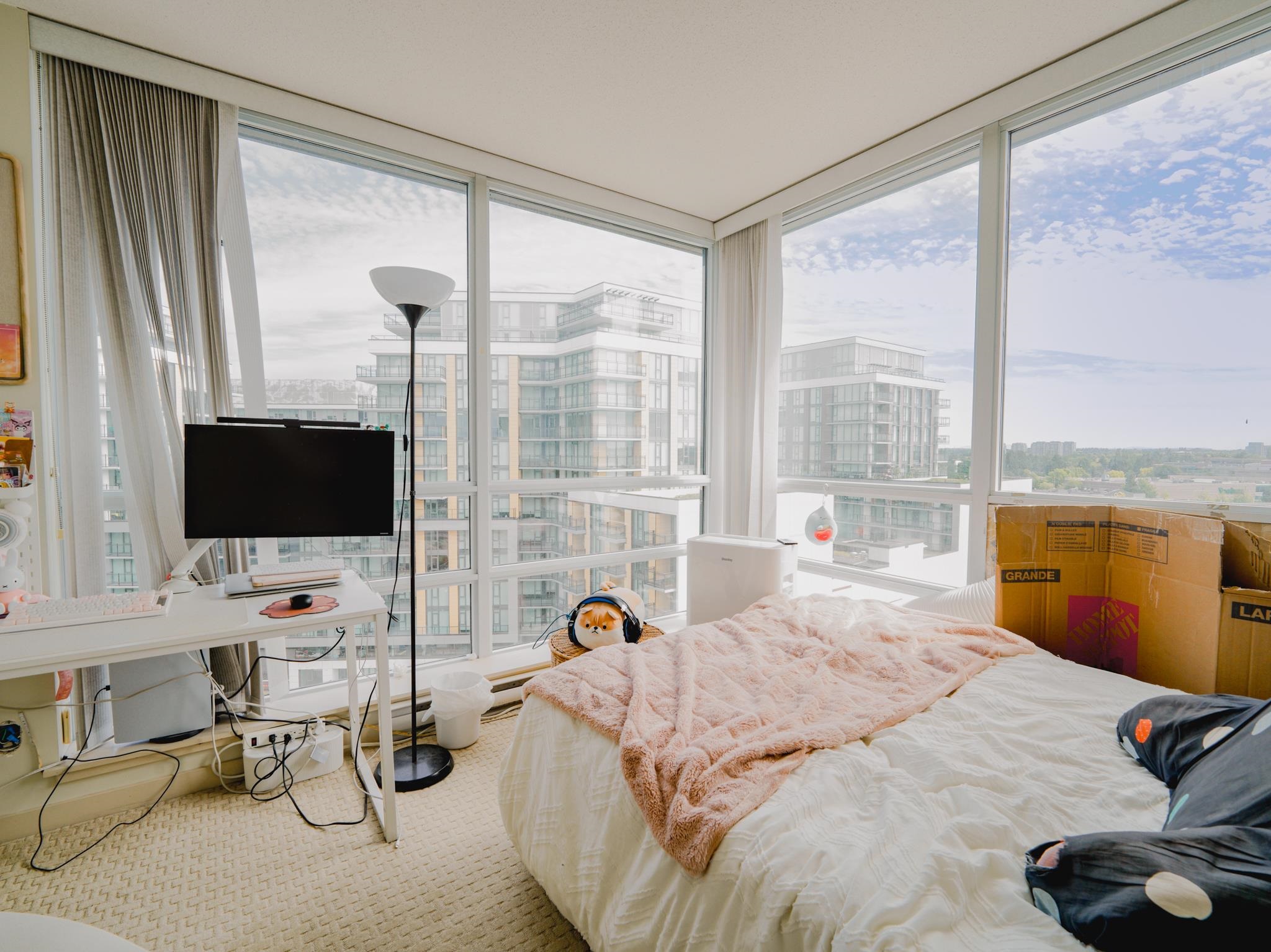 Michael Sung, 1203-3333 CORVETTE WAY, Richmond, British Columbia, 2 Bedrooms, 2 Bathrooms, Residential Attached,For Sale ,R2801346